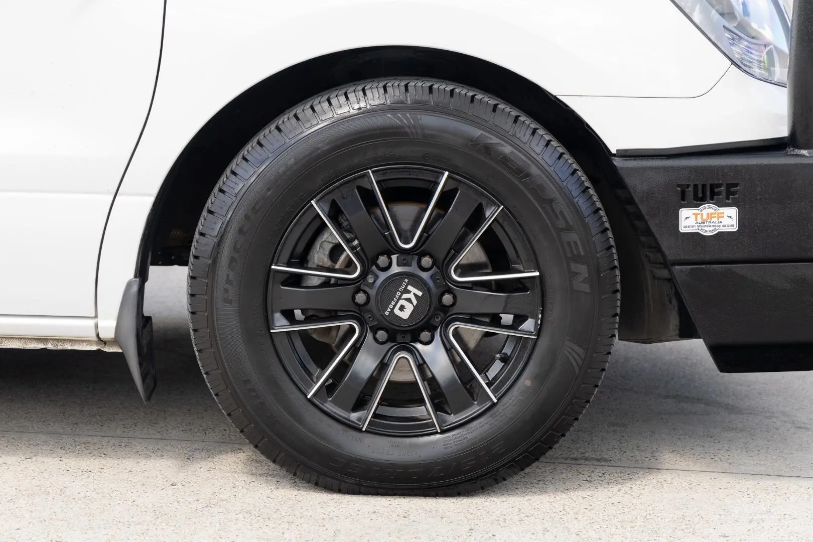 2017 Hyundai iLoad Gallery Image 24