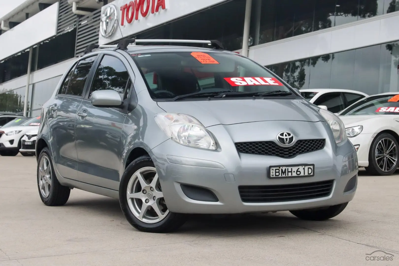 2009 Toyota Yaris Image 1