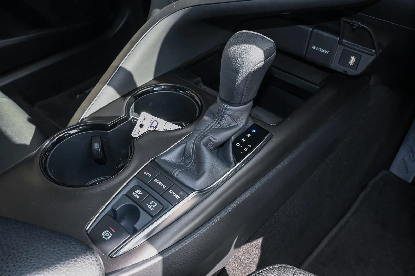 2024 Toyota Camry Gallery Image 14