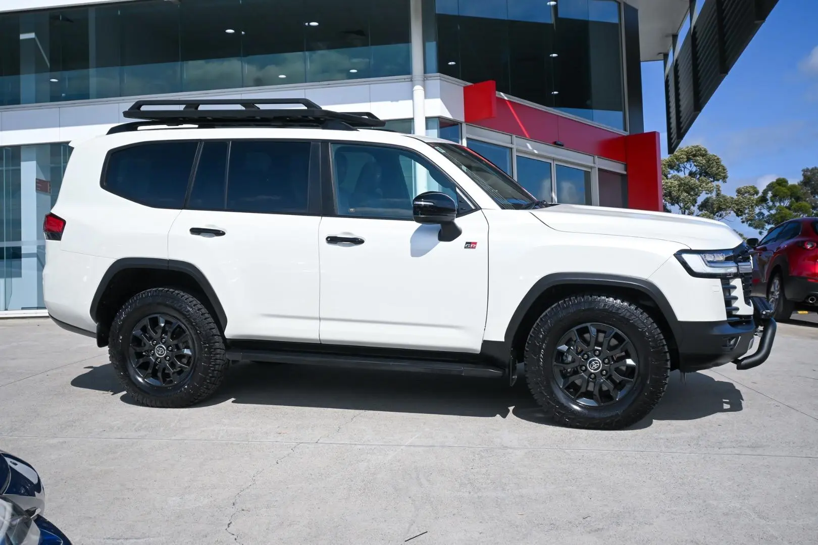 2022 Toyota Landcruiser Gallery Image 3