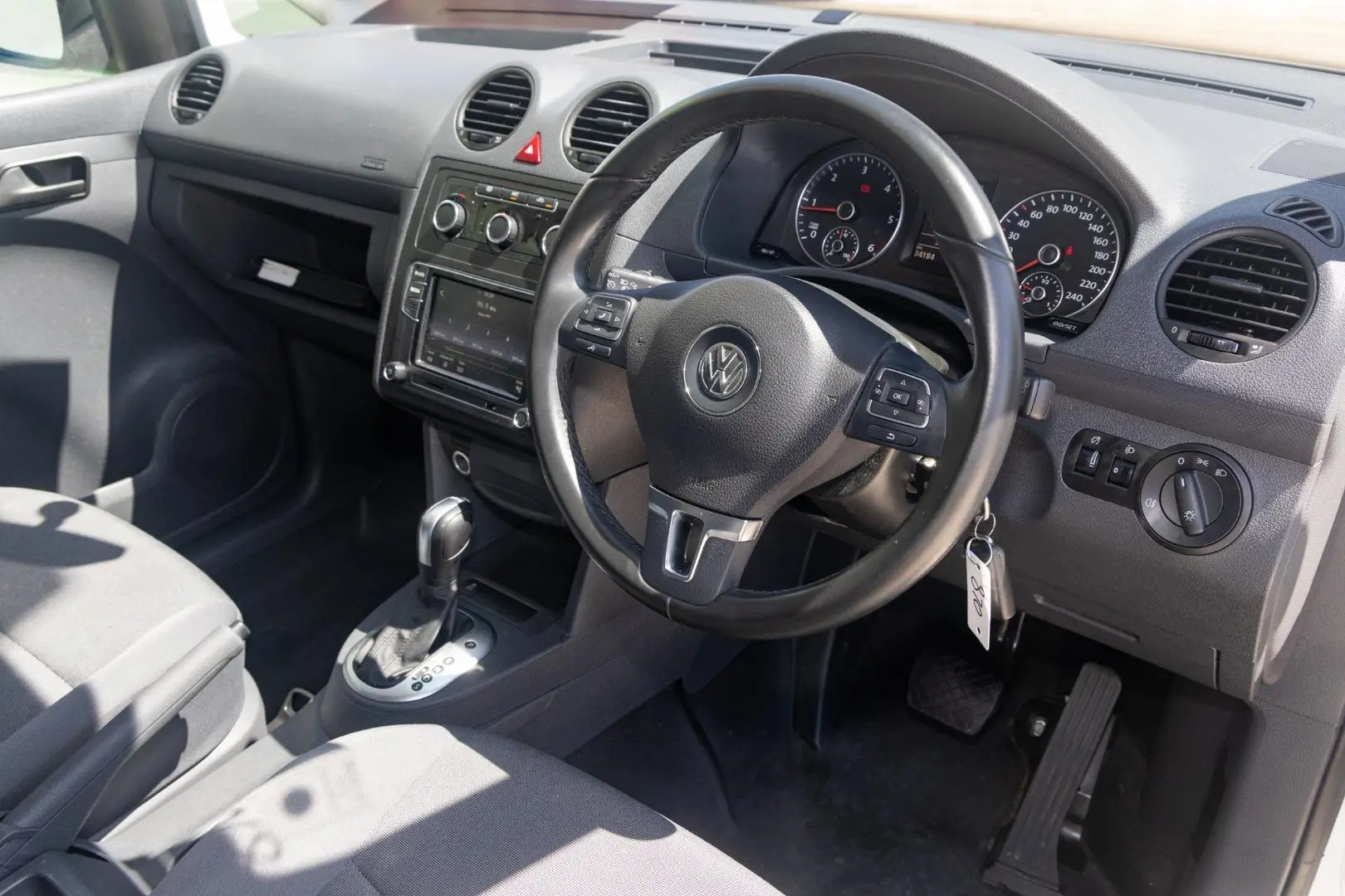 2015 Volkswagen Caddy Gallery Image 7