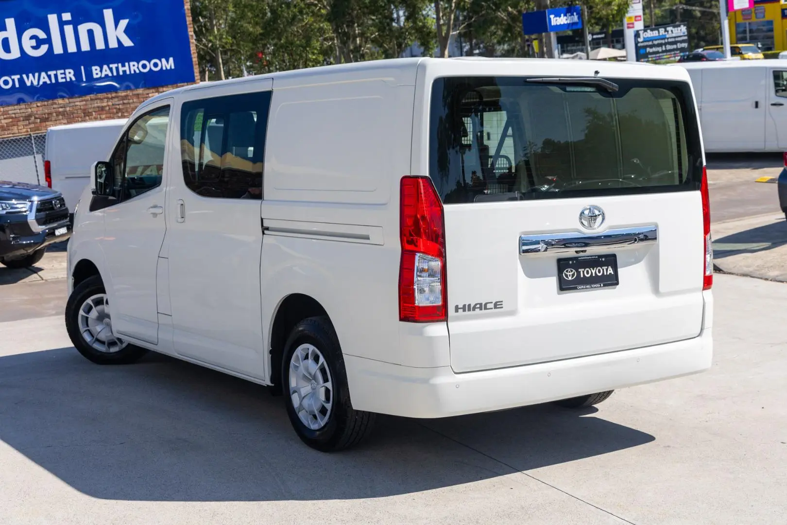 2024 Toyota Hiace Gallery Image 2