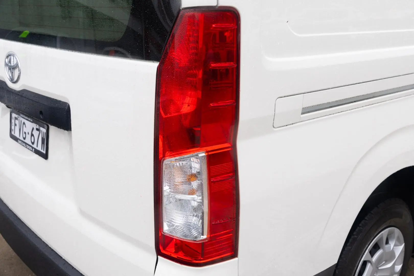 2023 Toyota Hiace Gallery Image 17