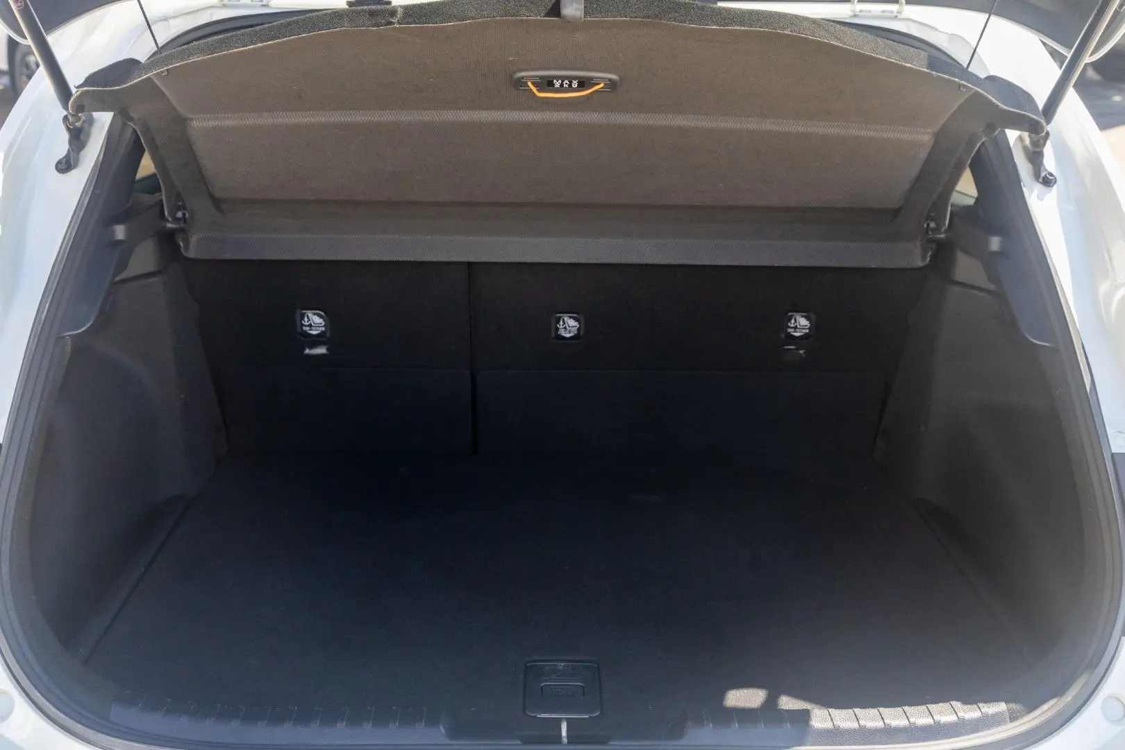 2019 Toyota Corolla Gallery Image 19