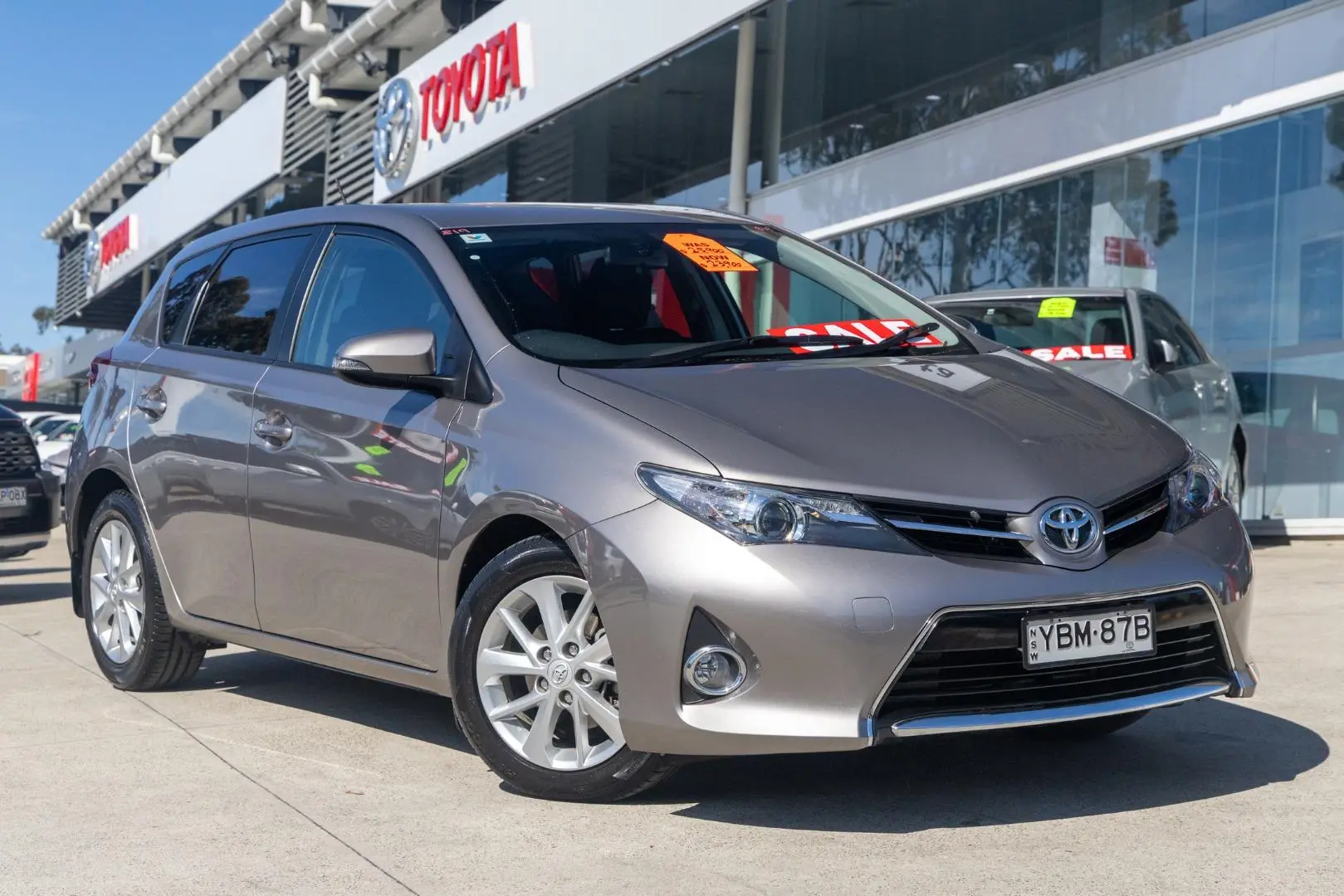 2014 Toyota Corolla Gallery Image 1