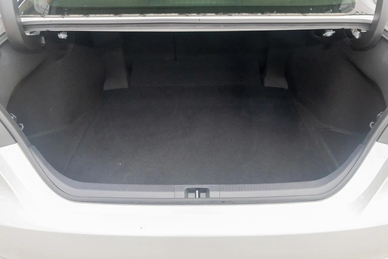 2023 Toyota Camry Gallery Image 21