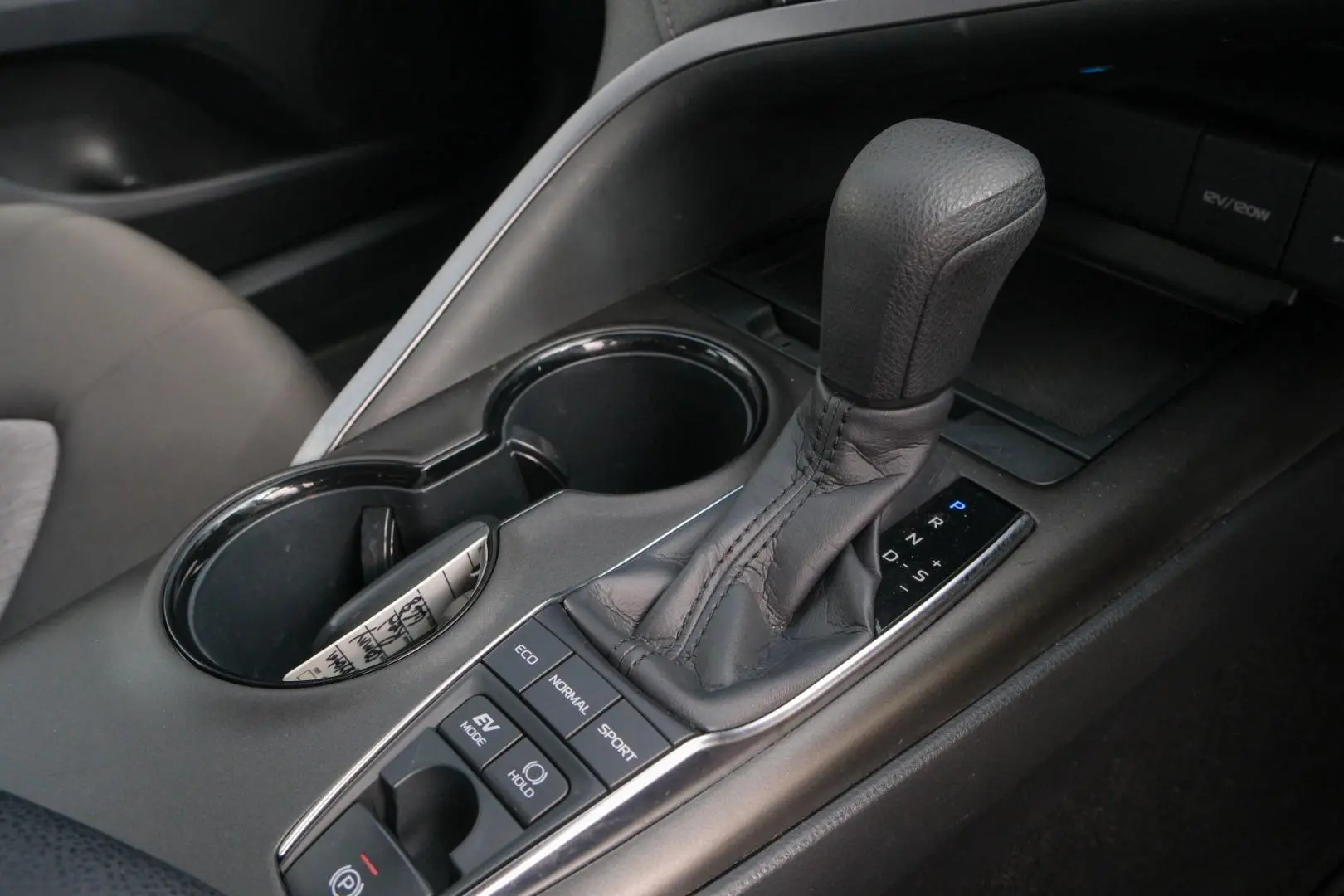 2023 Toyota Camry Gallery Image 14