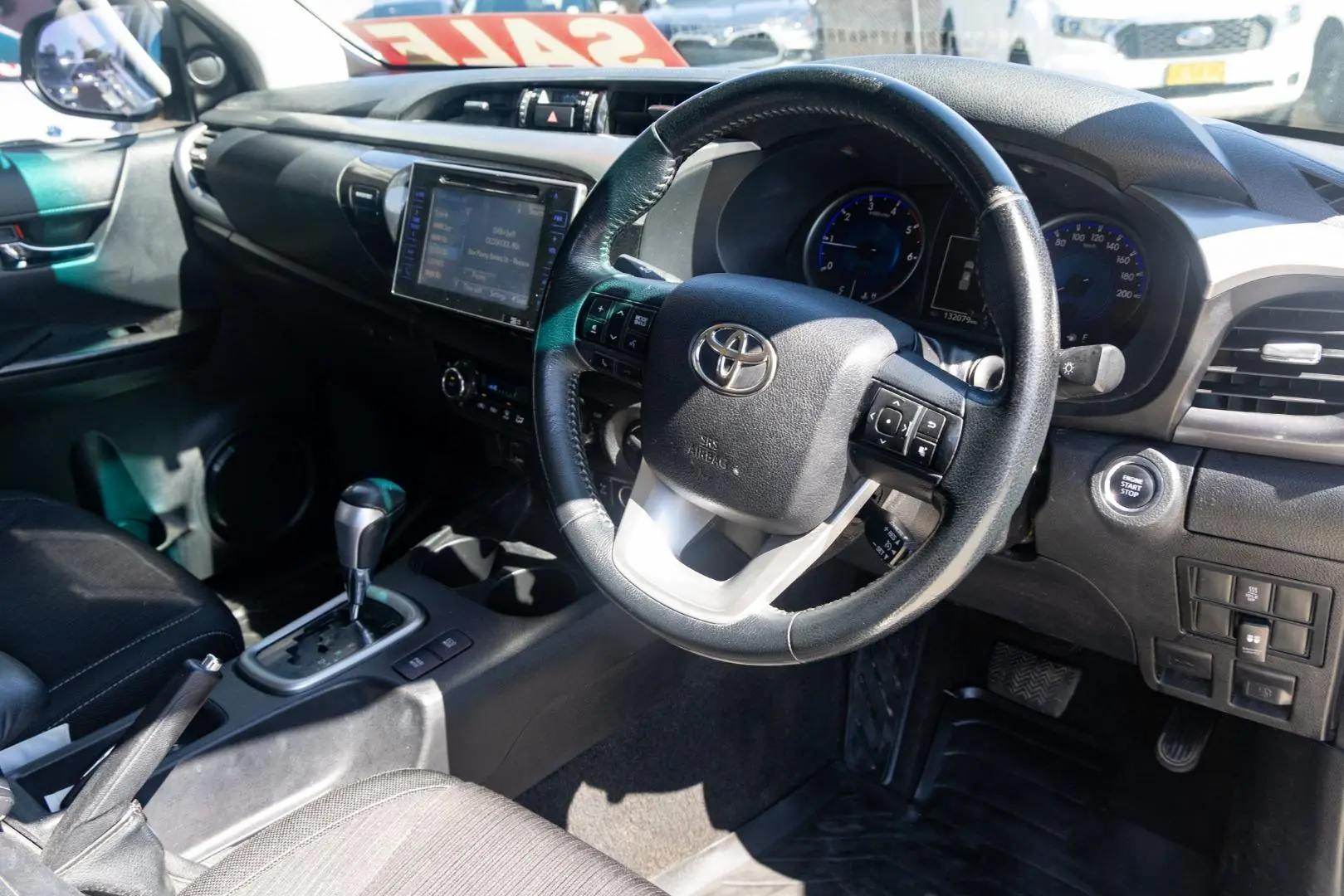 2018 Toyota Hilux Gallery Image 7