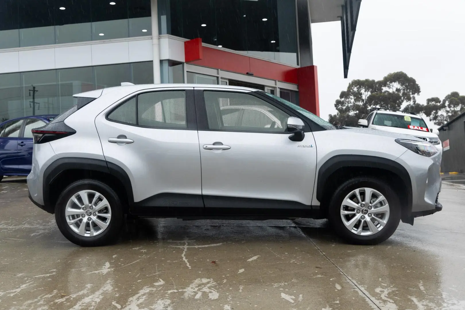 2023 Toyota Yaris Cross Gallery Image 3