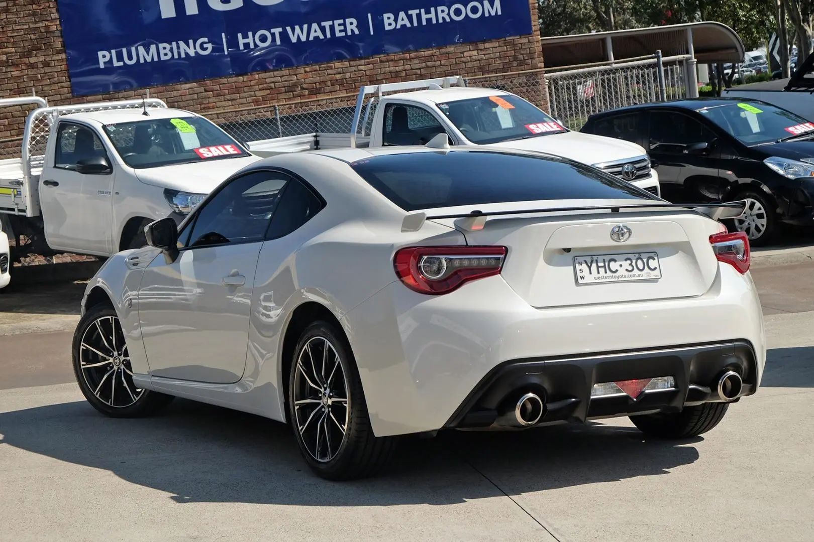 2017 Toyota 86 Gallery Image 2