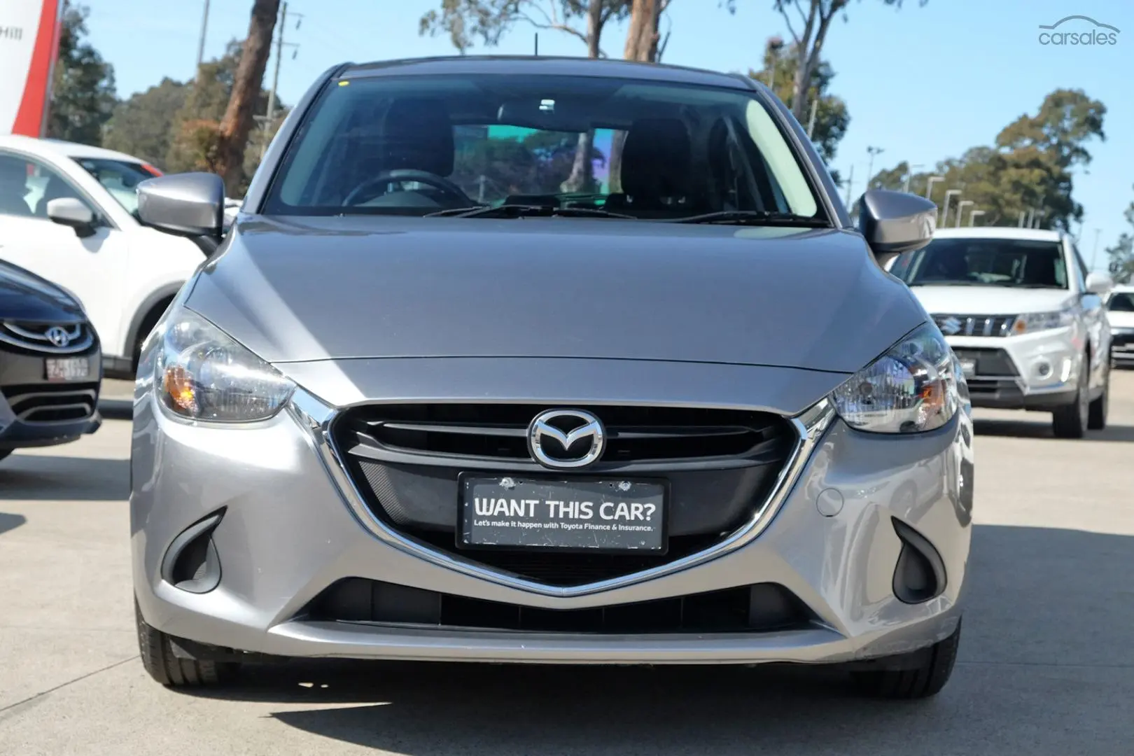 2016 Mazda 2 Image 3