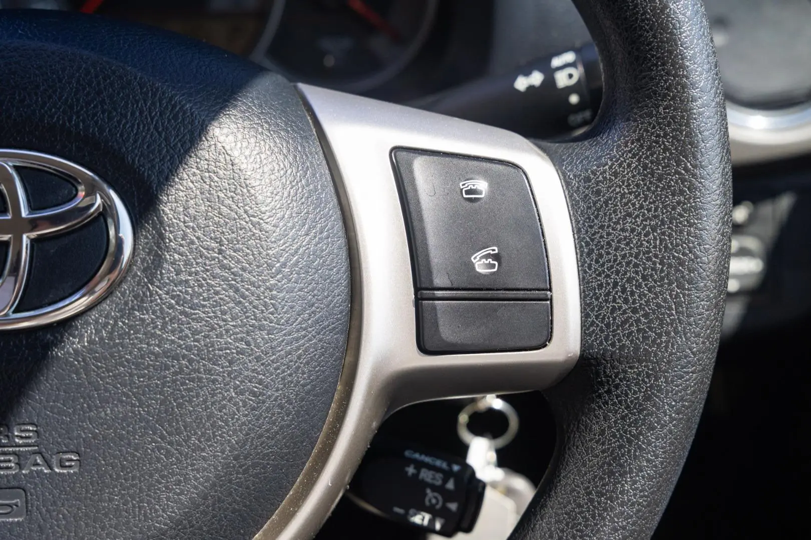 2014 Toyota Yaris Gallery Image 15