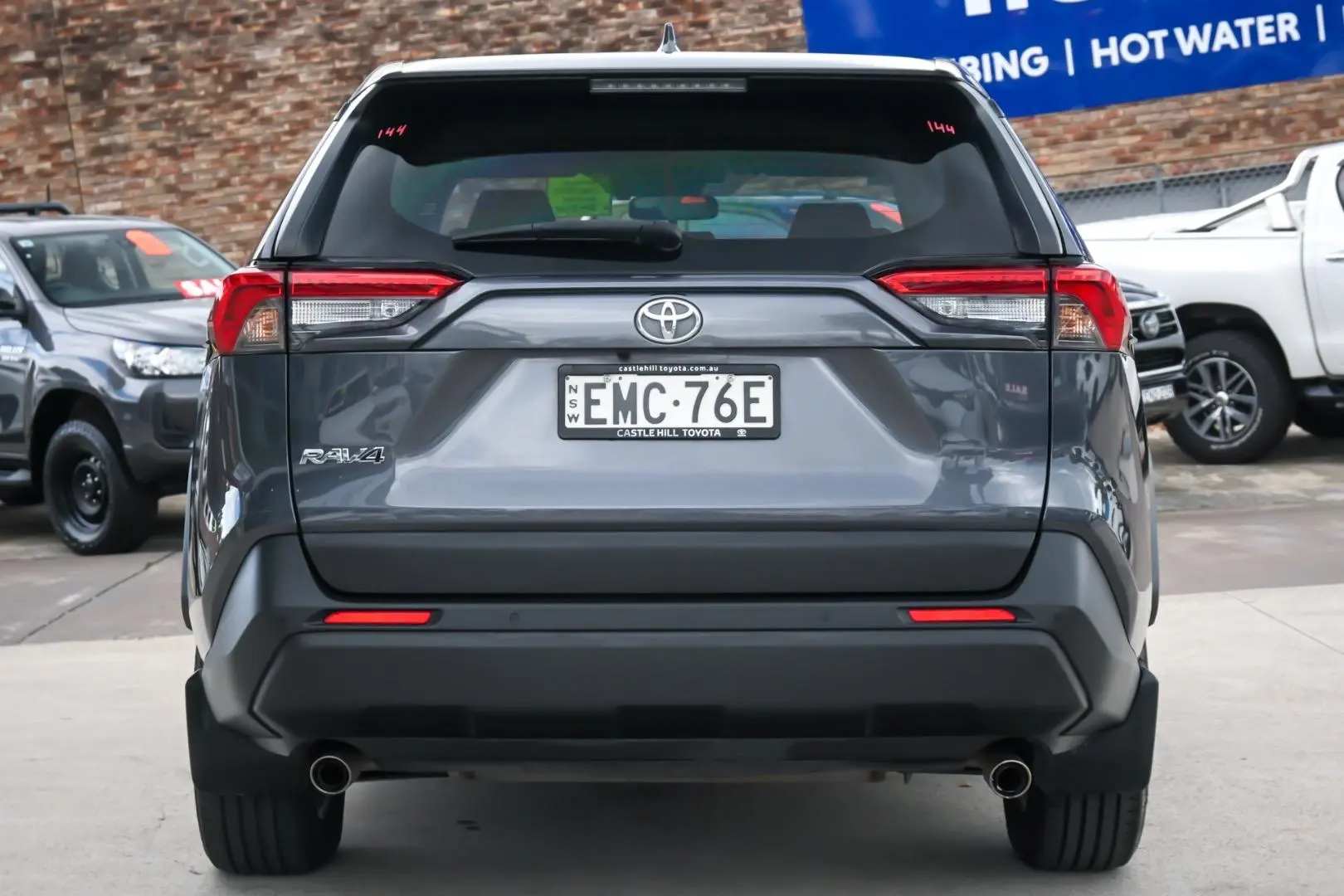 2021 Toyota RAV4 Gallery Image 5
