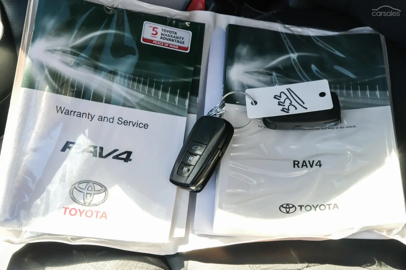 2019 Toyota RAV4 Image 16