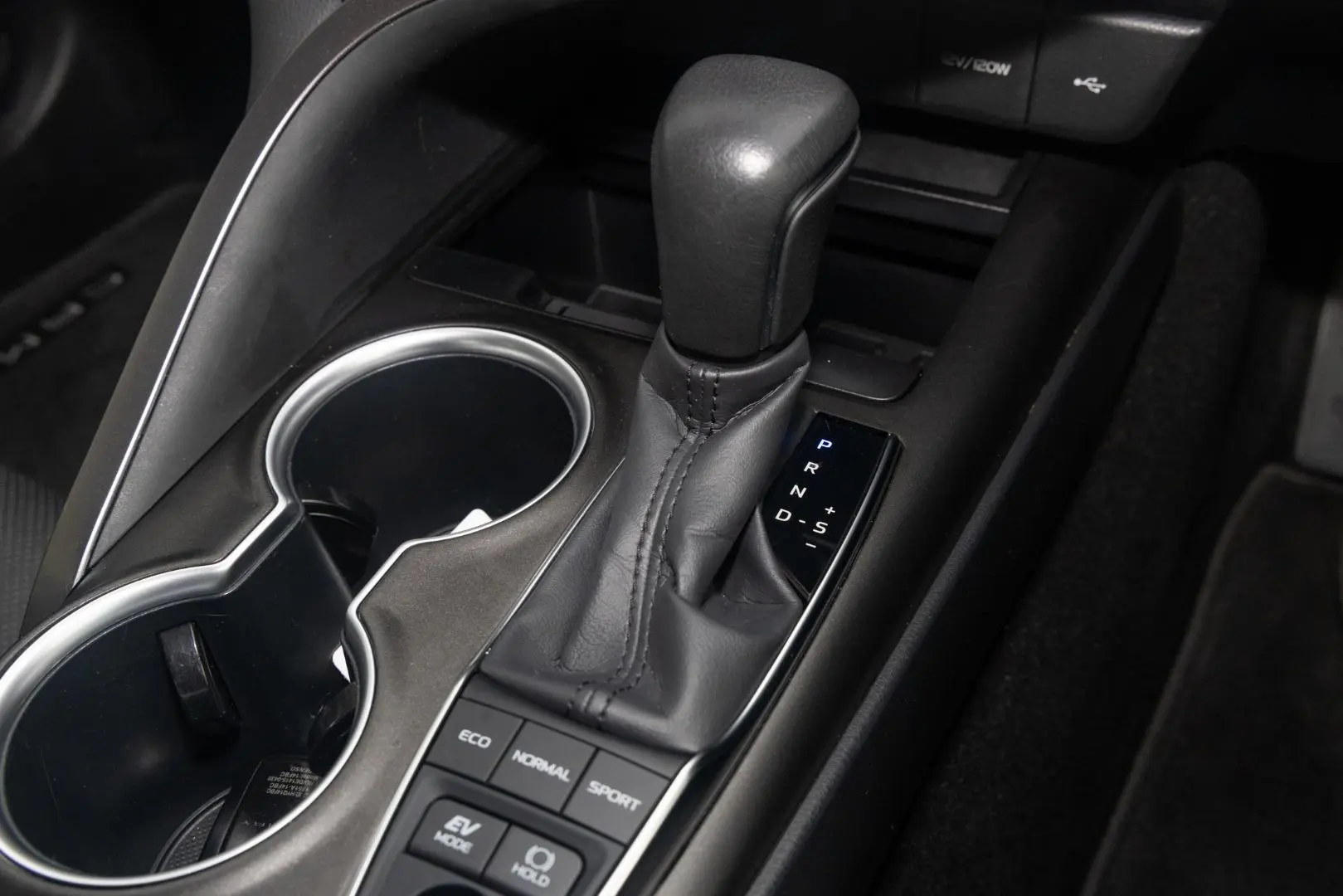 2023 Toyota Camry Gallery Image 17