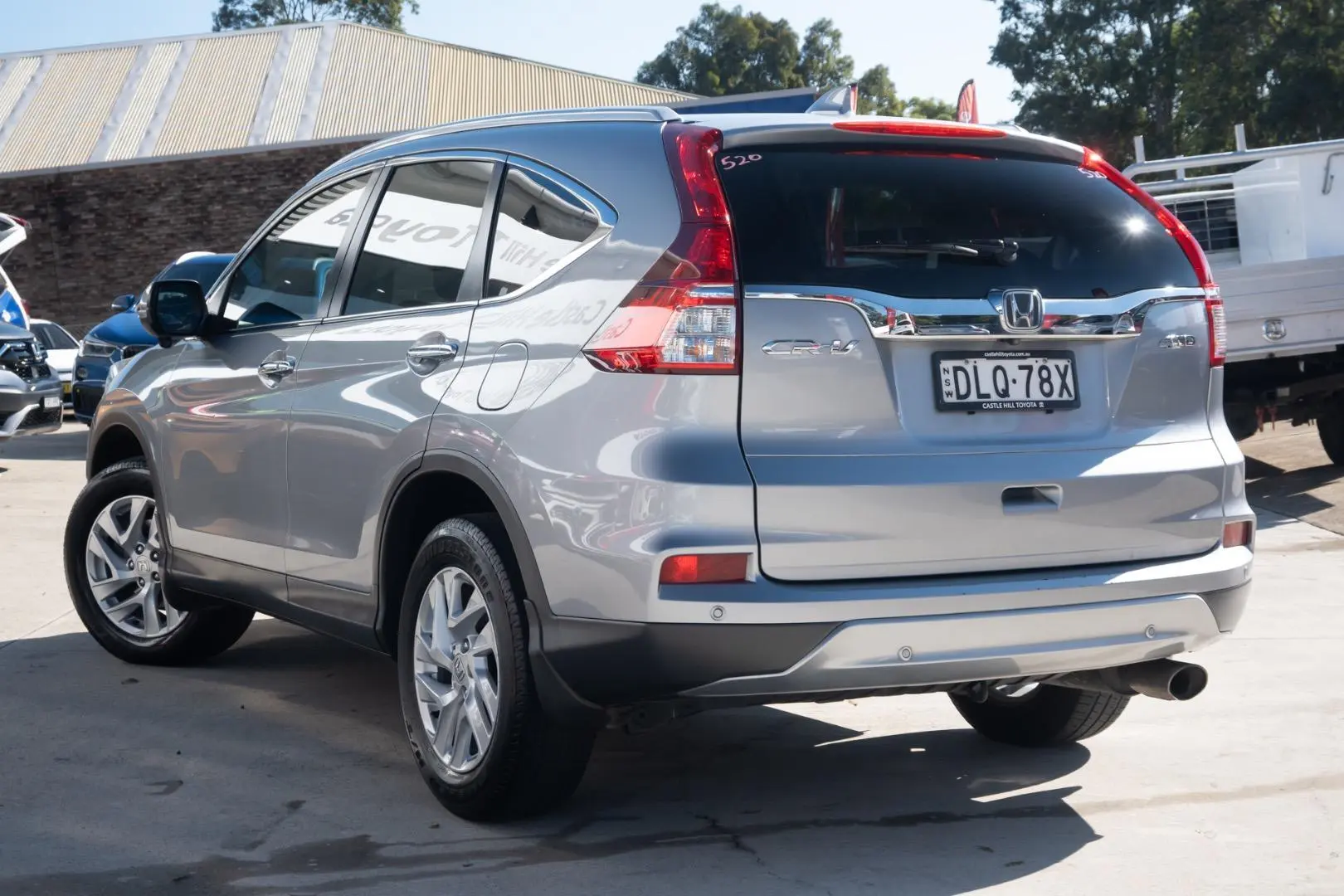 2016 Honda CR-V Gallery Image 2