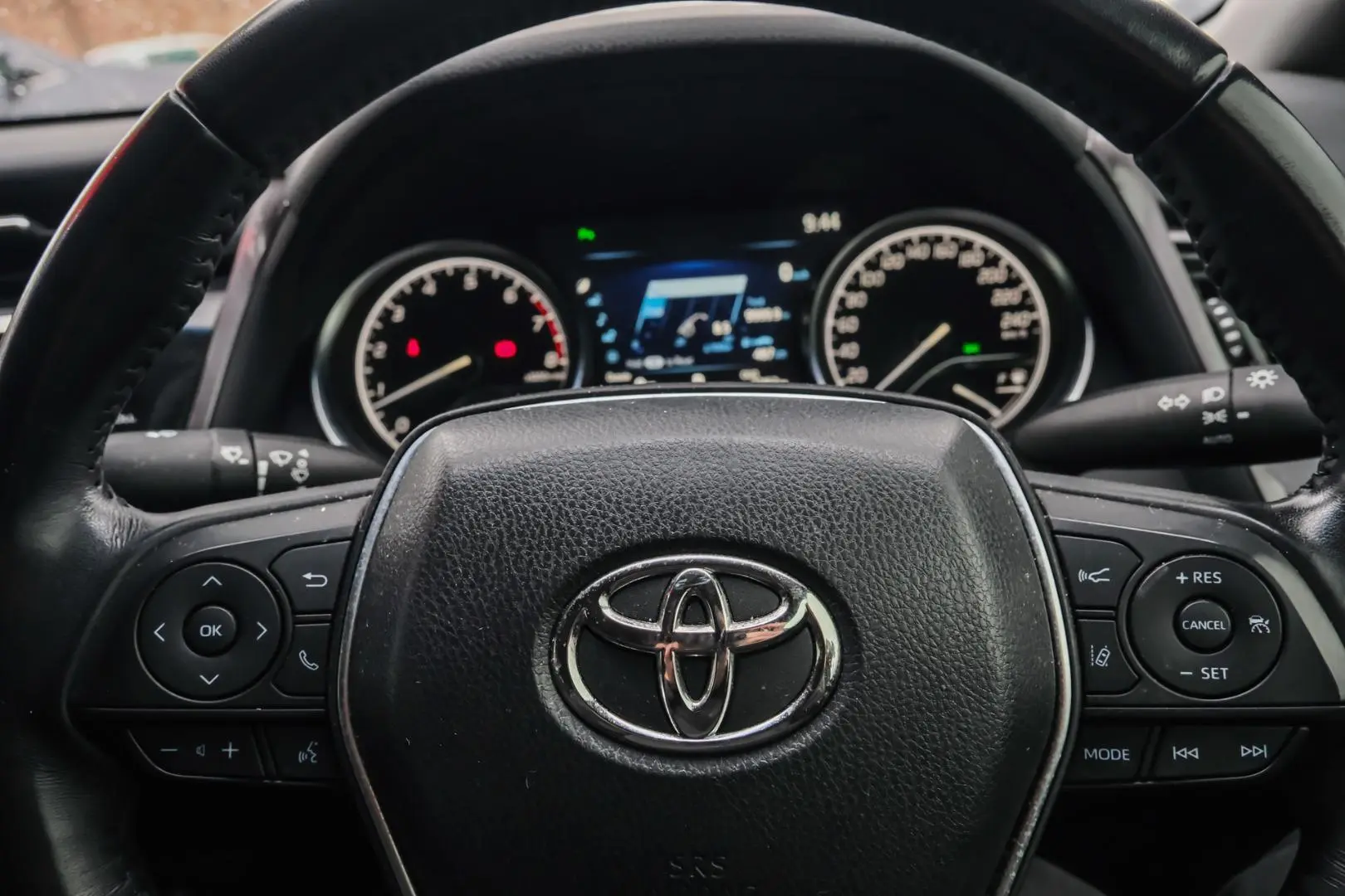 2020 Toyota Camry Gallery Image 15
