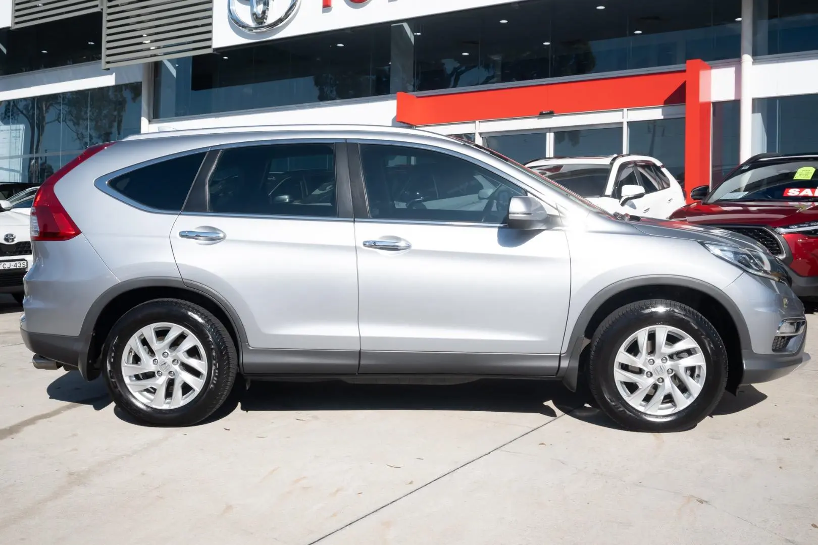2016 Honda CR-V Gallery Image 3