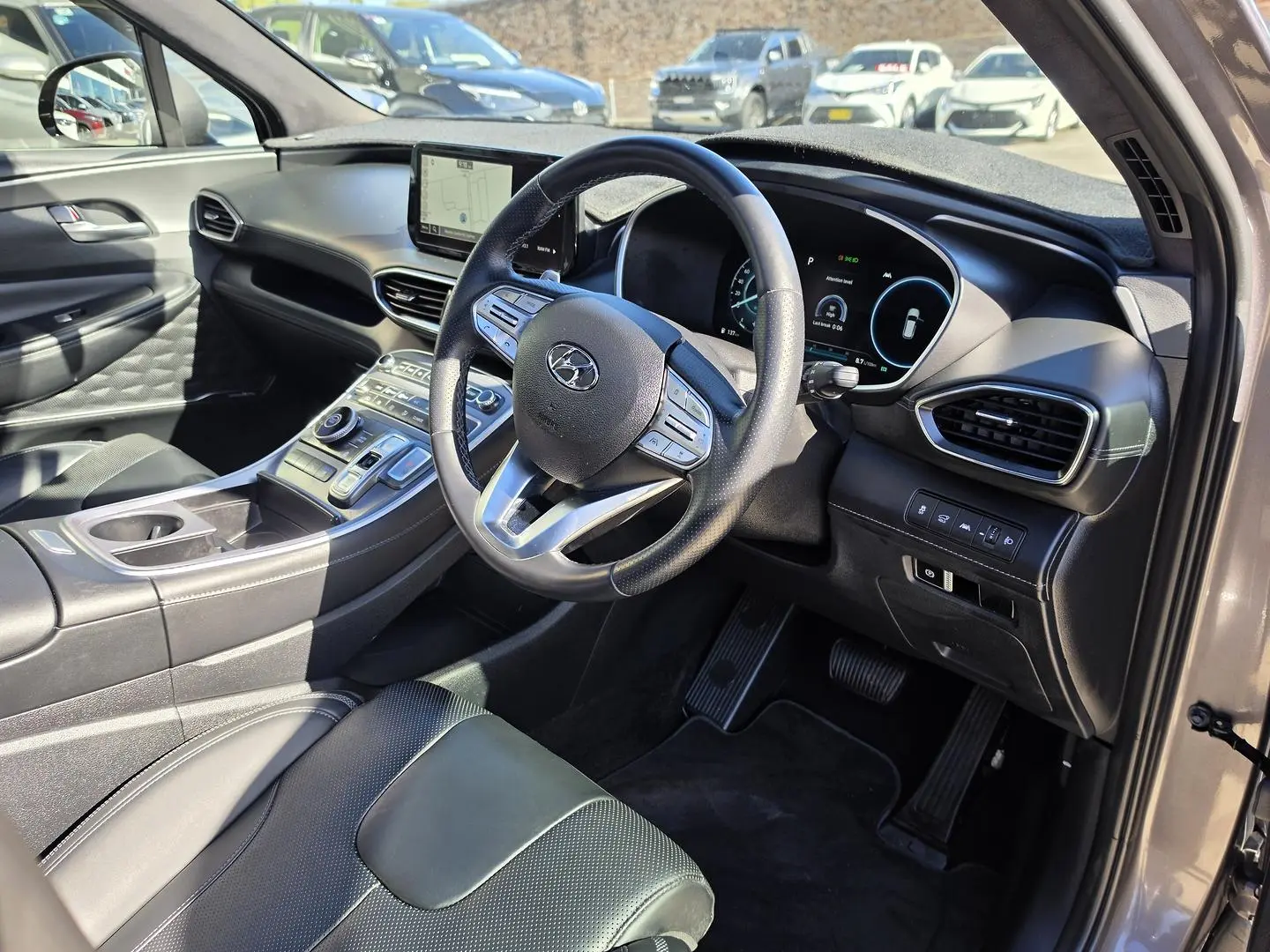 2023 Hyundai Santa Fe Gallery Image 21