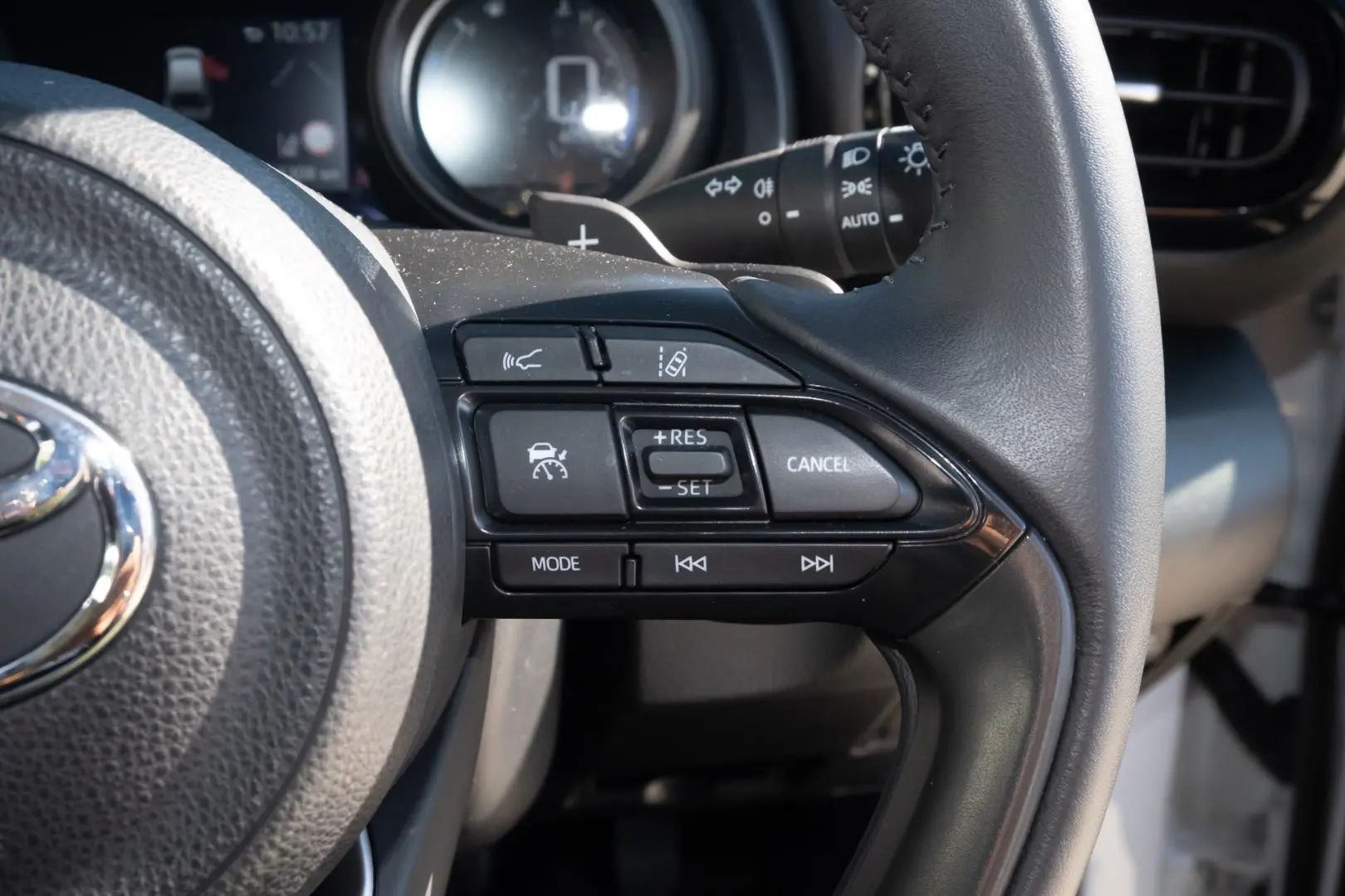 2023 Toyota Yaris Cross Gallery Image 13