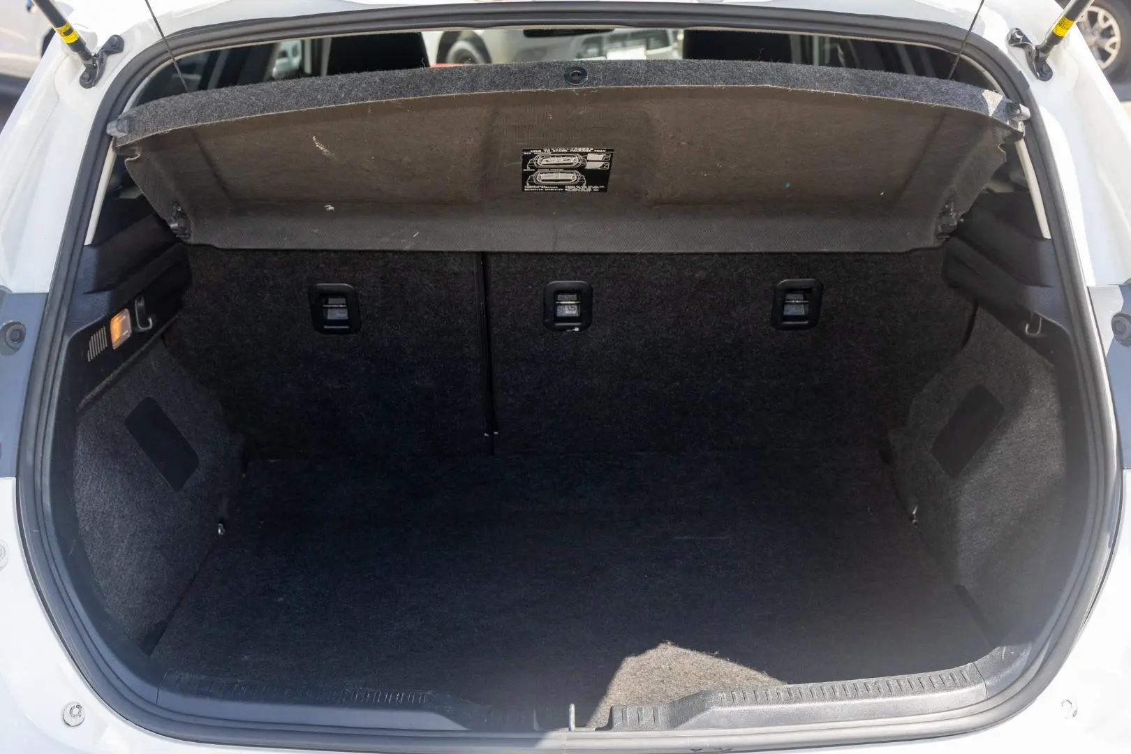 2018 Toyota Corolla Gallery Image 19