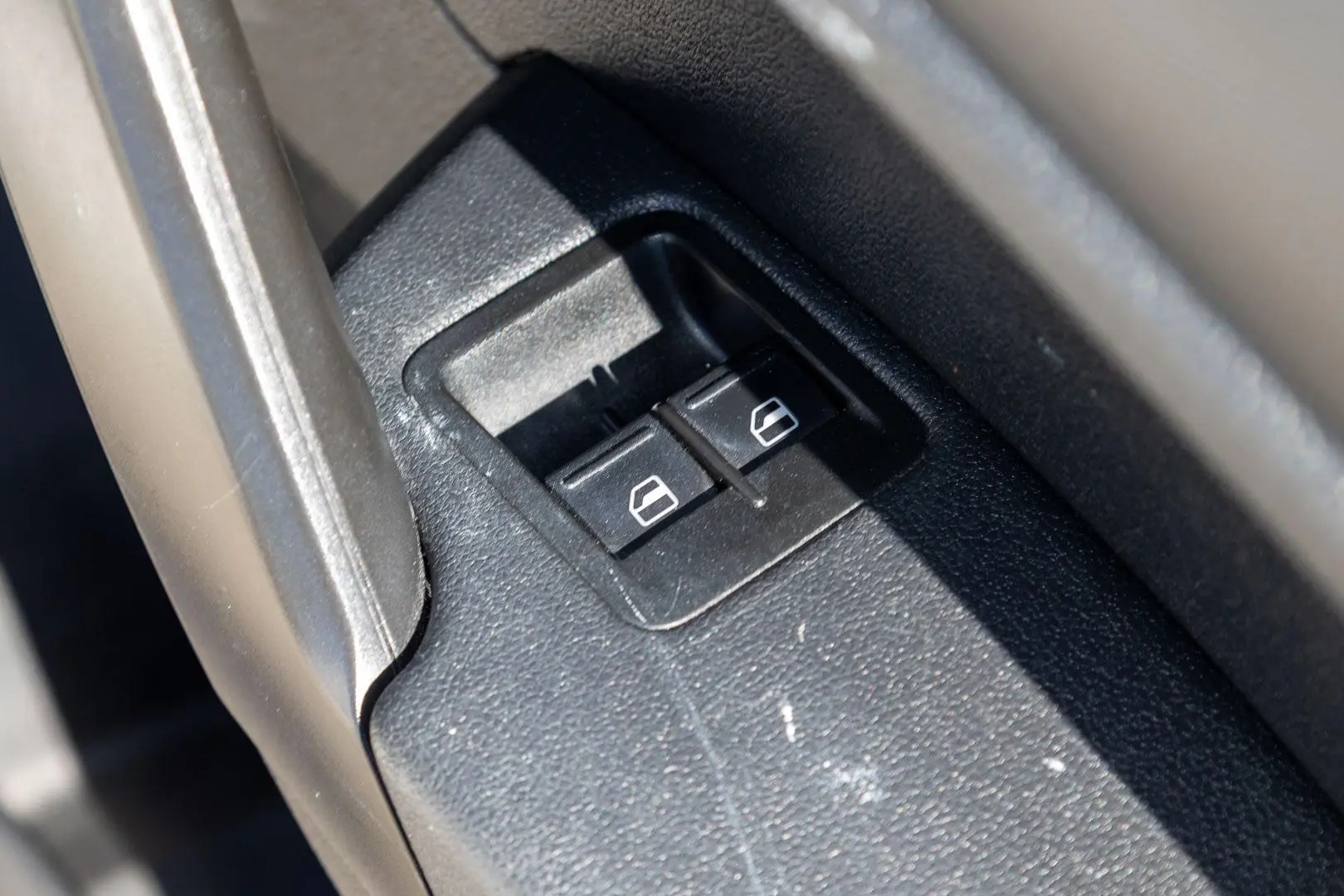 2020 Volkswagen Caddy Gallery Image 12