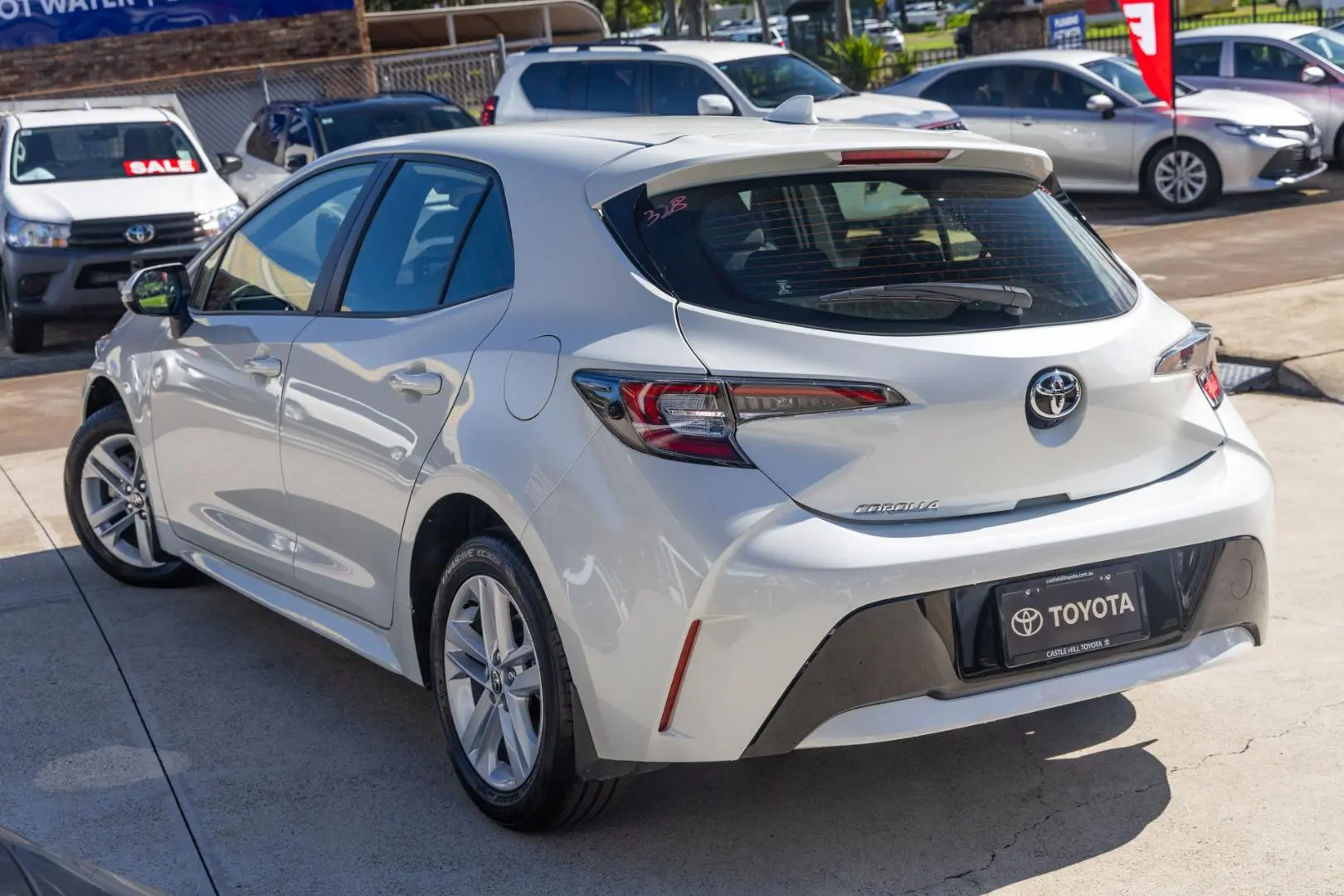2019 Toyota Corolla Gallery Image 2