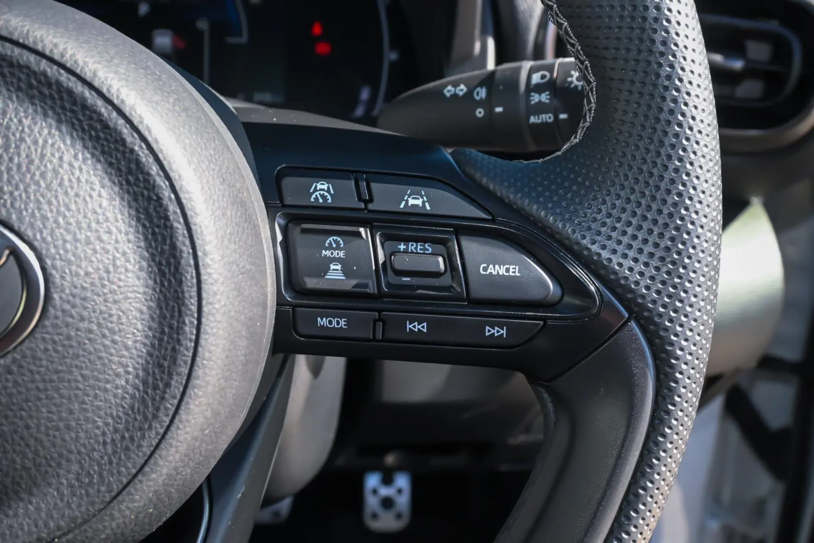 2025 Toyota Yaris Cross Gallery Image 13