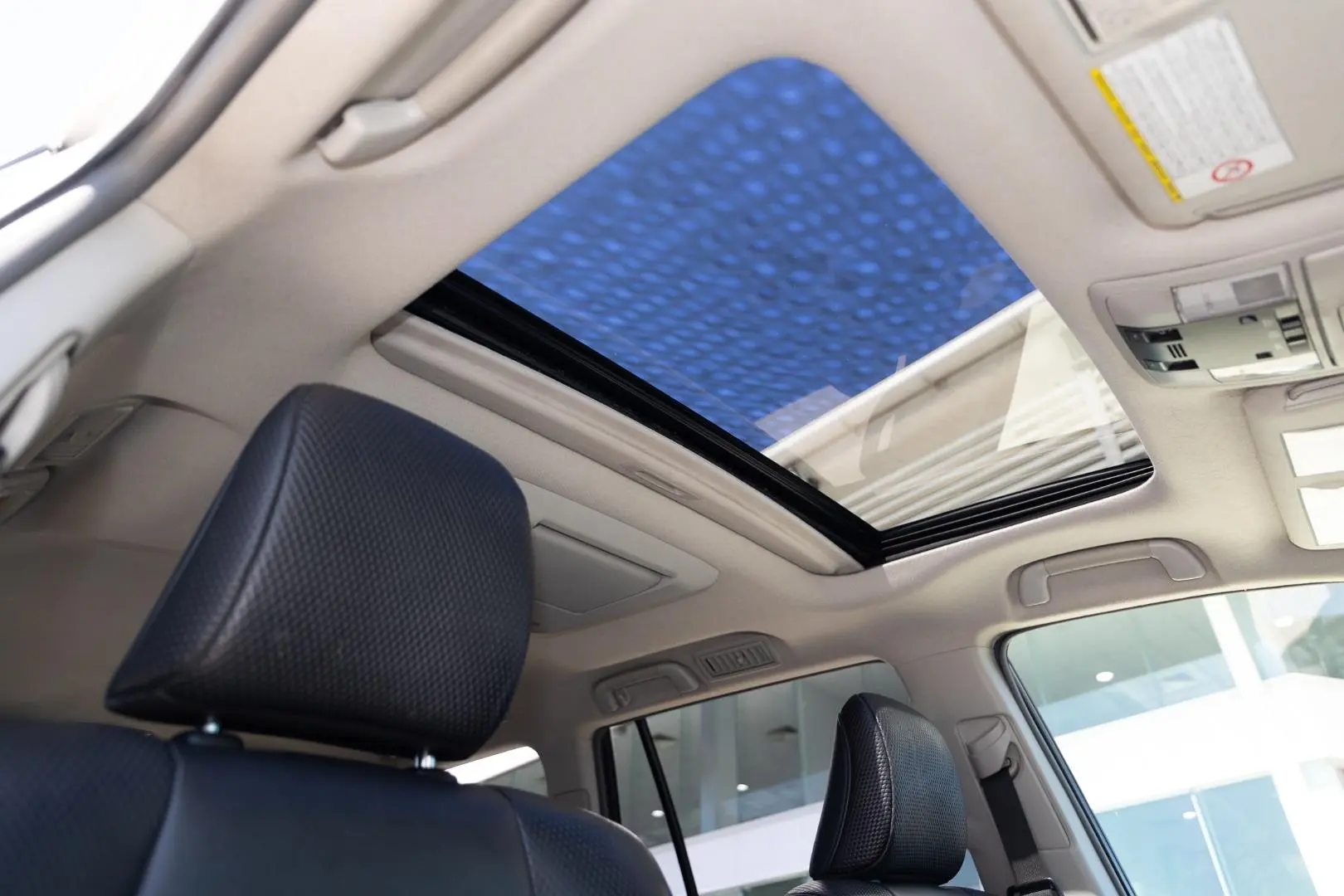 2010 Toyota Landcruiser Prado Gallery Image 12