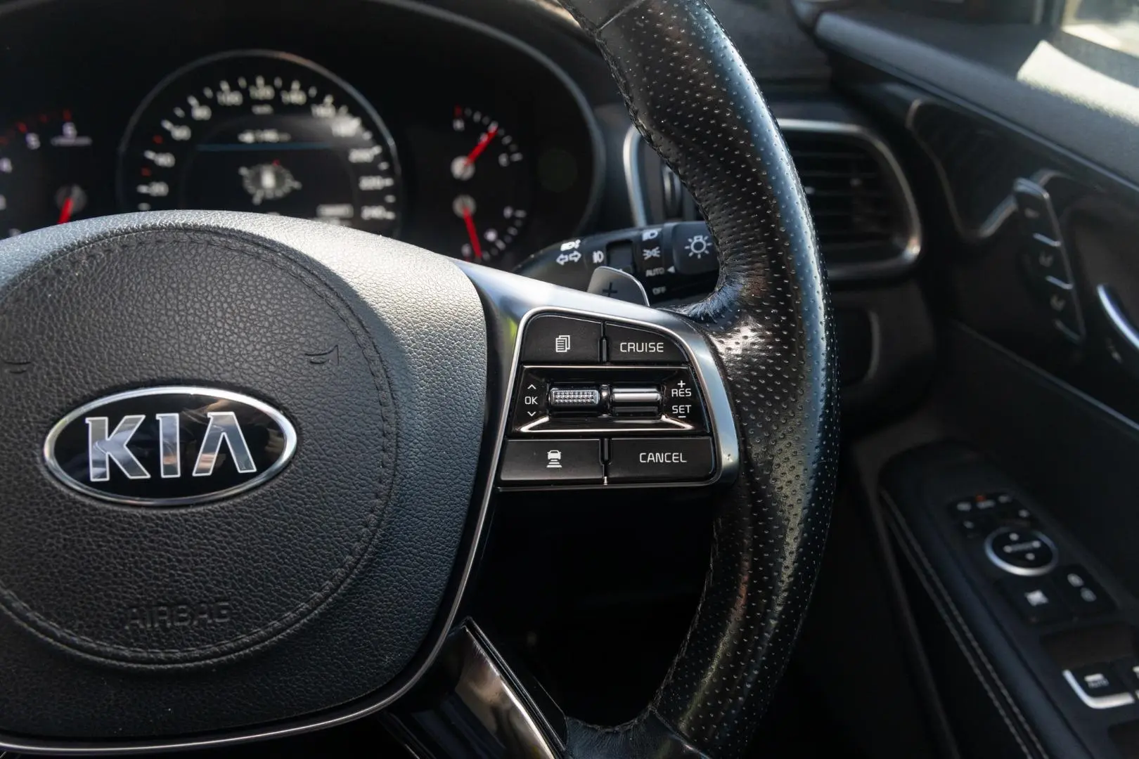 2019 Kia Sorento Gallery Image 12
