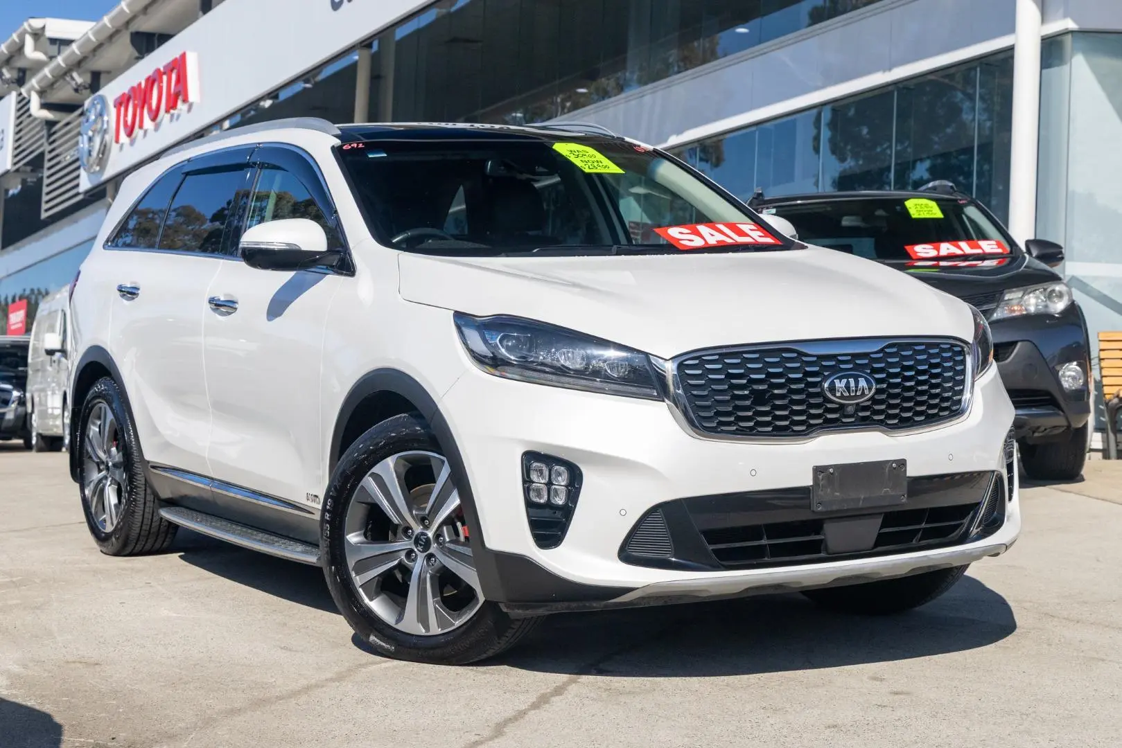 2019 Kia Sorento Gallery Image 1