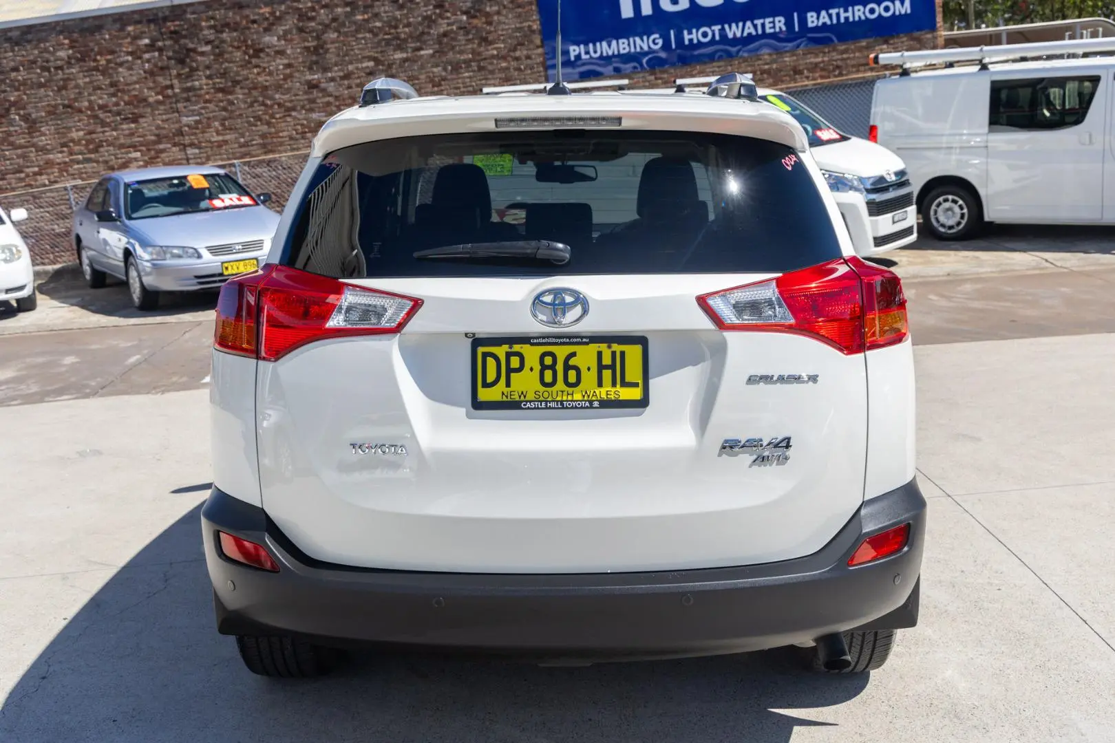 2014 Toyota RAV4 Gallery Image 5