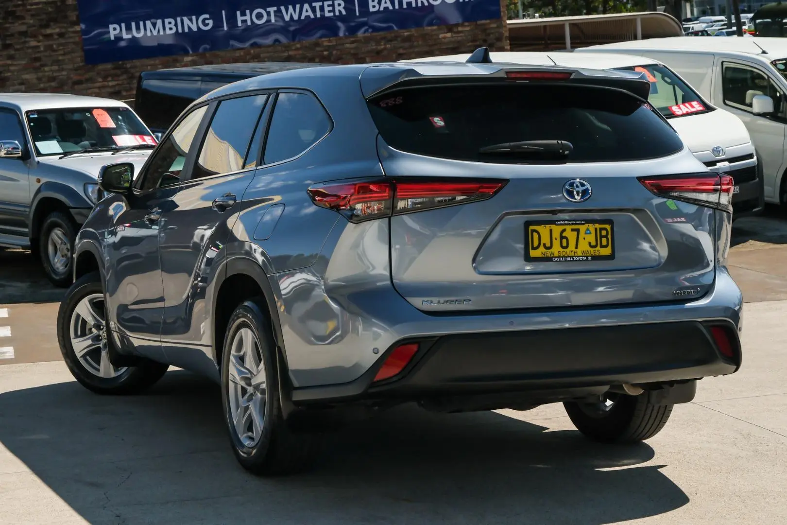 2023 Toyota Kluger Gallery Image 2