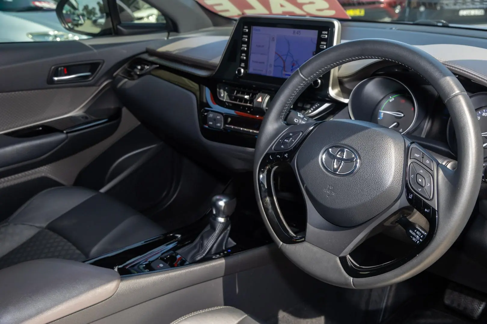 2020 Toyota C-HR Gallery Image 7