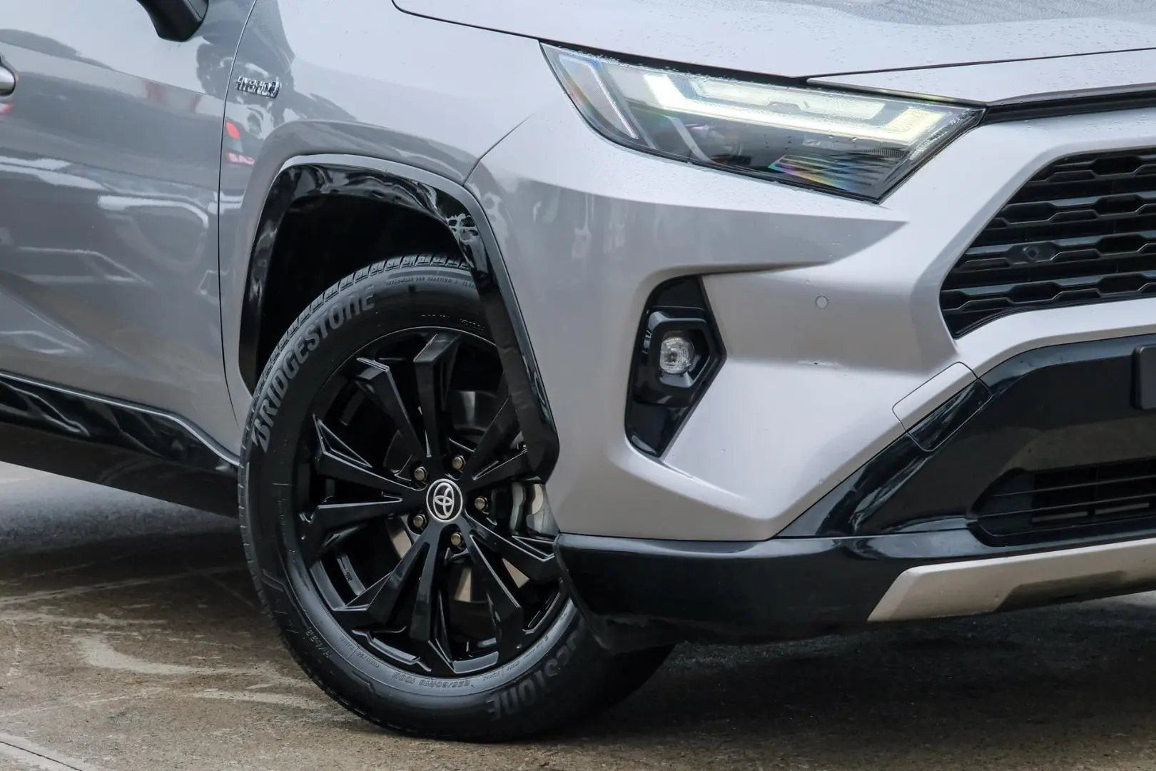 2023 Toyota RAV4 Gallery Image 6