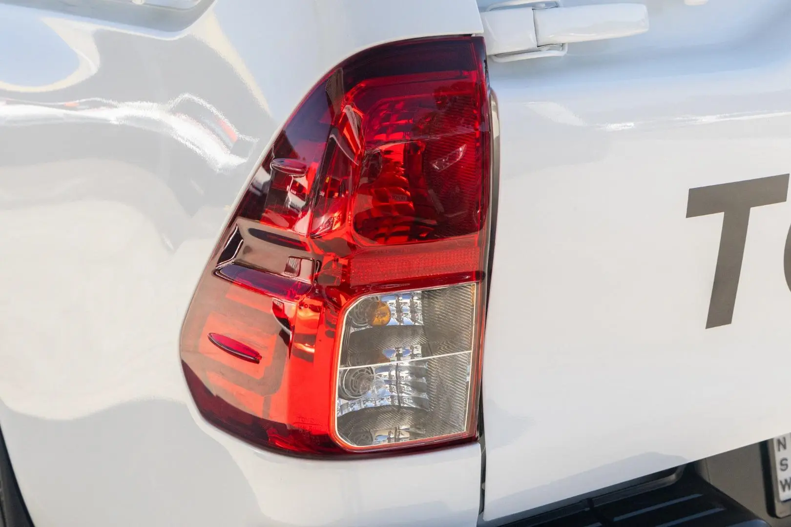 2024 Toyota Hilux Gallery Image 21
