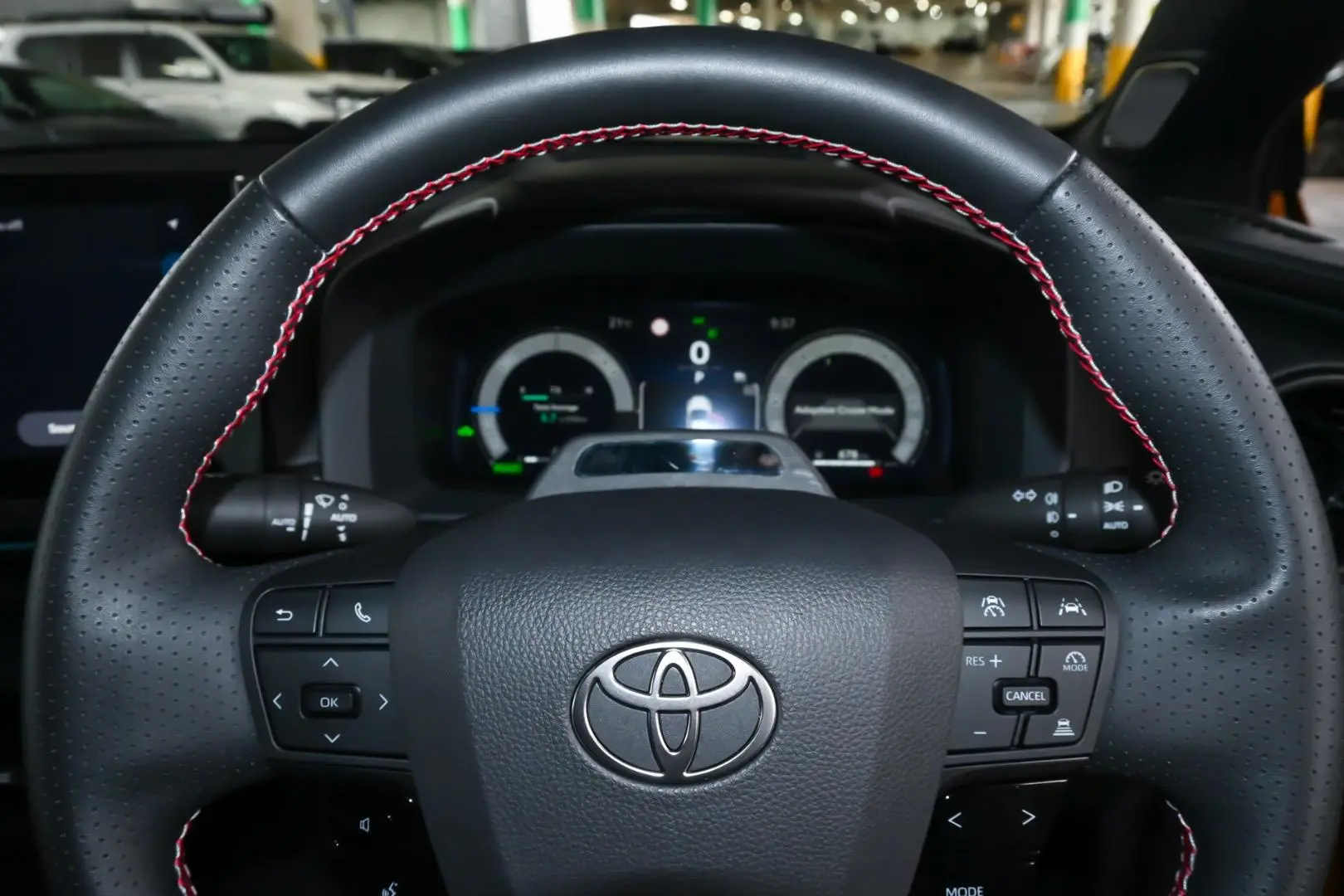 2025 Toyota C-HR Gallery Image 12