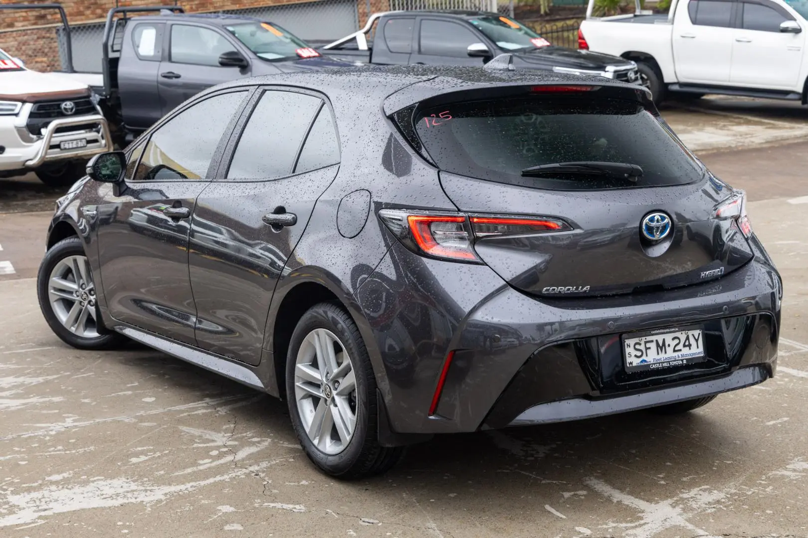 2021 Toyota Corolla Gallery Image 2