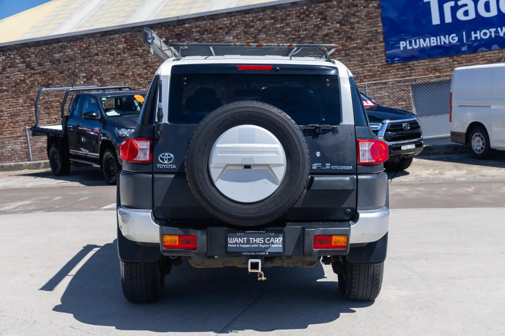 2015 Toyota FJ Cruiser Gallery Image 5