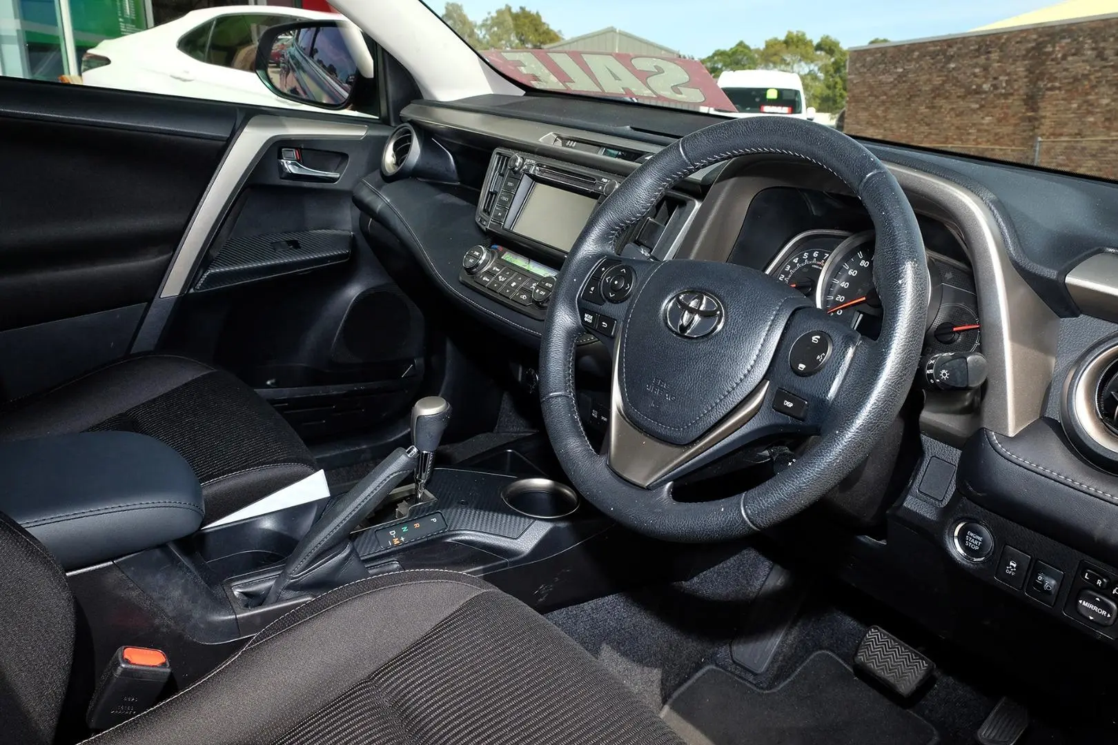 2014 Toyota RAV4 Image 7