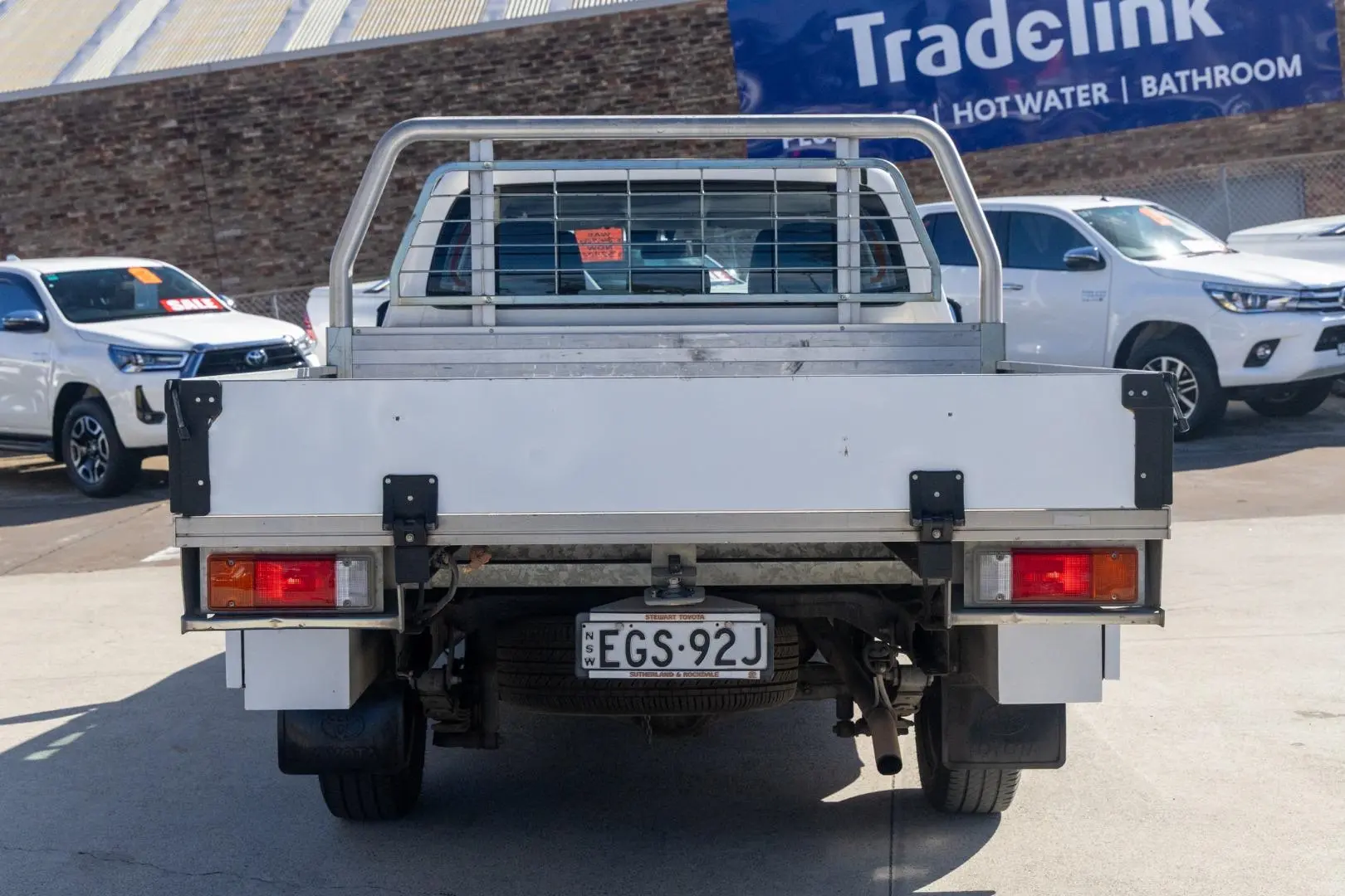 2019 Toyota Hilux Gallery Image 5