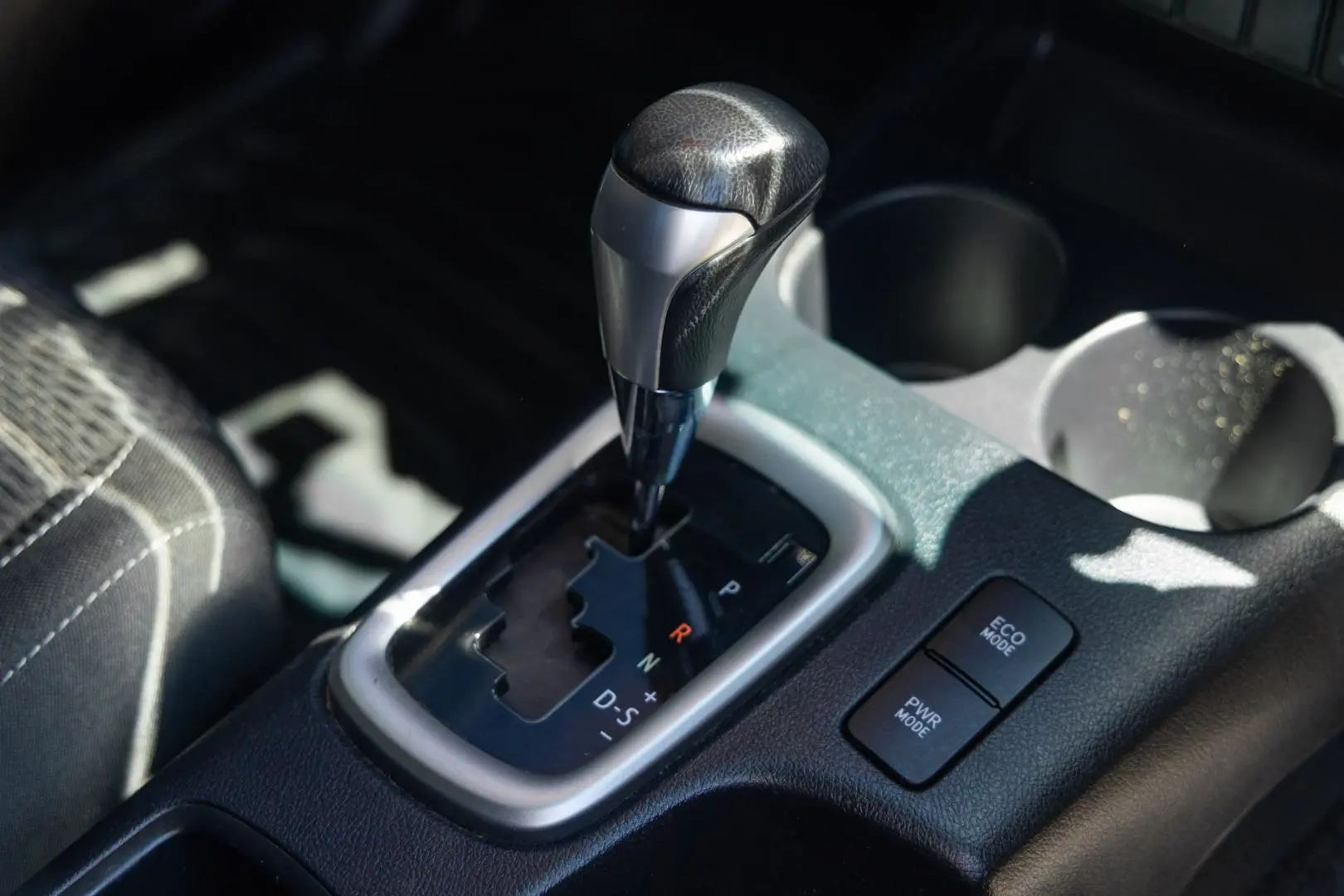 2021 Toyota Hilux Gallery Image 7