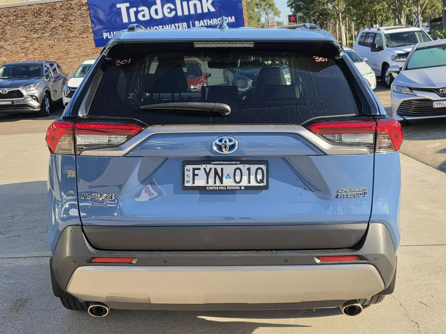 2024 Toyota RAV4 Gallery Image 7