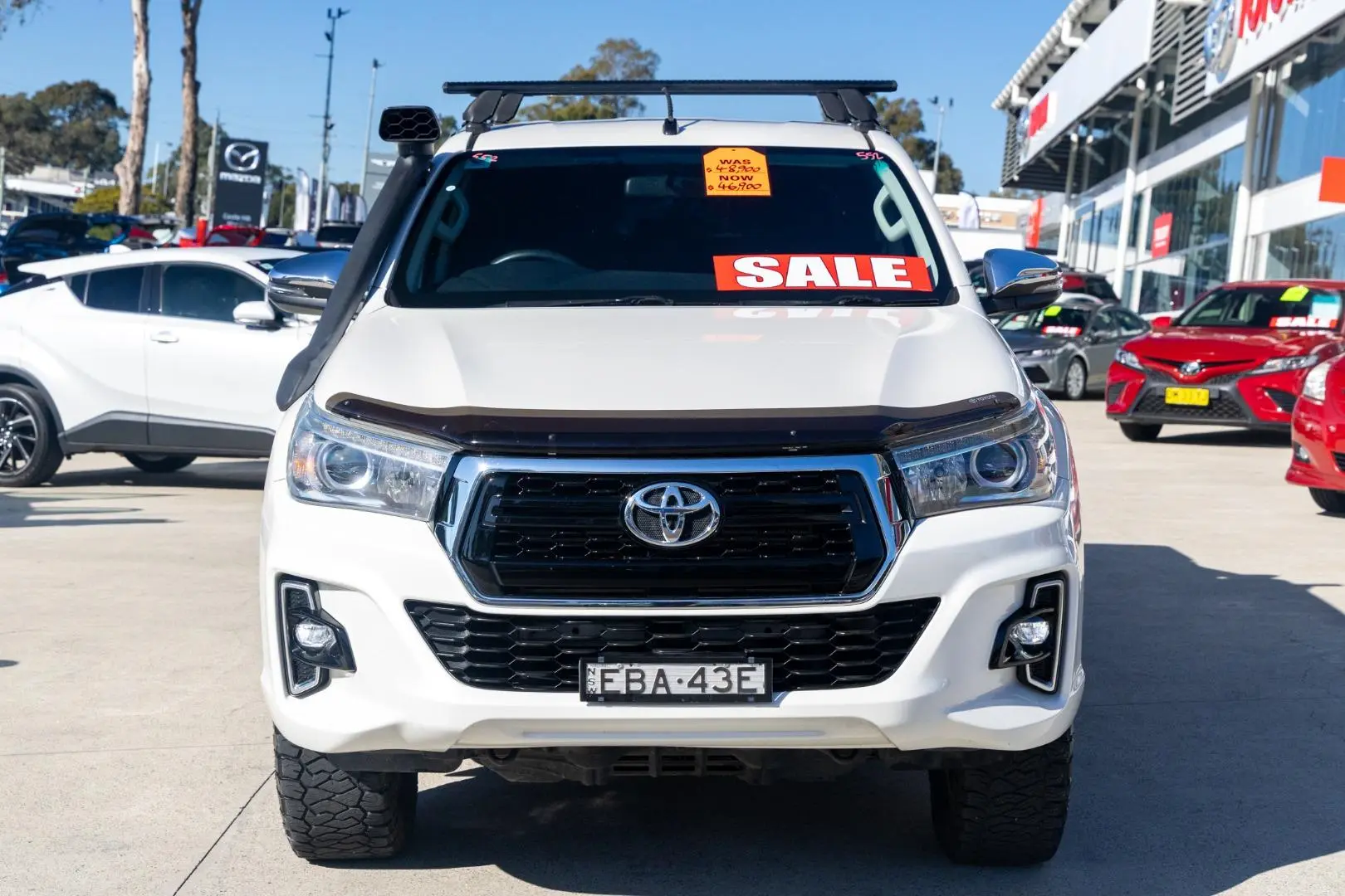 2019 Toyota Hilux Gallery Image 4