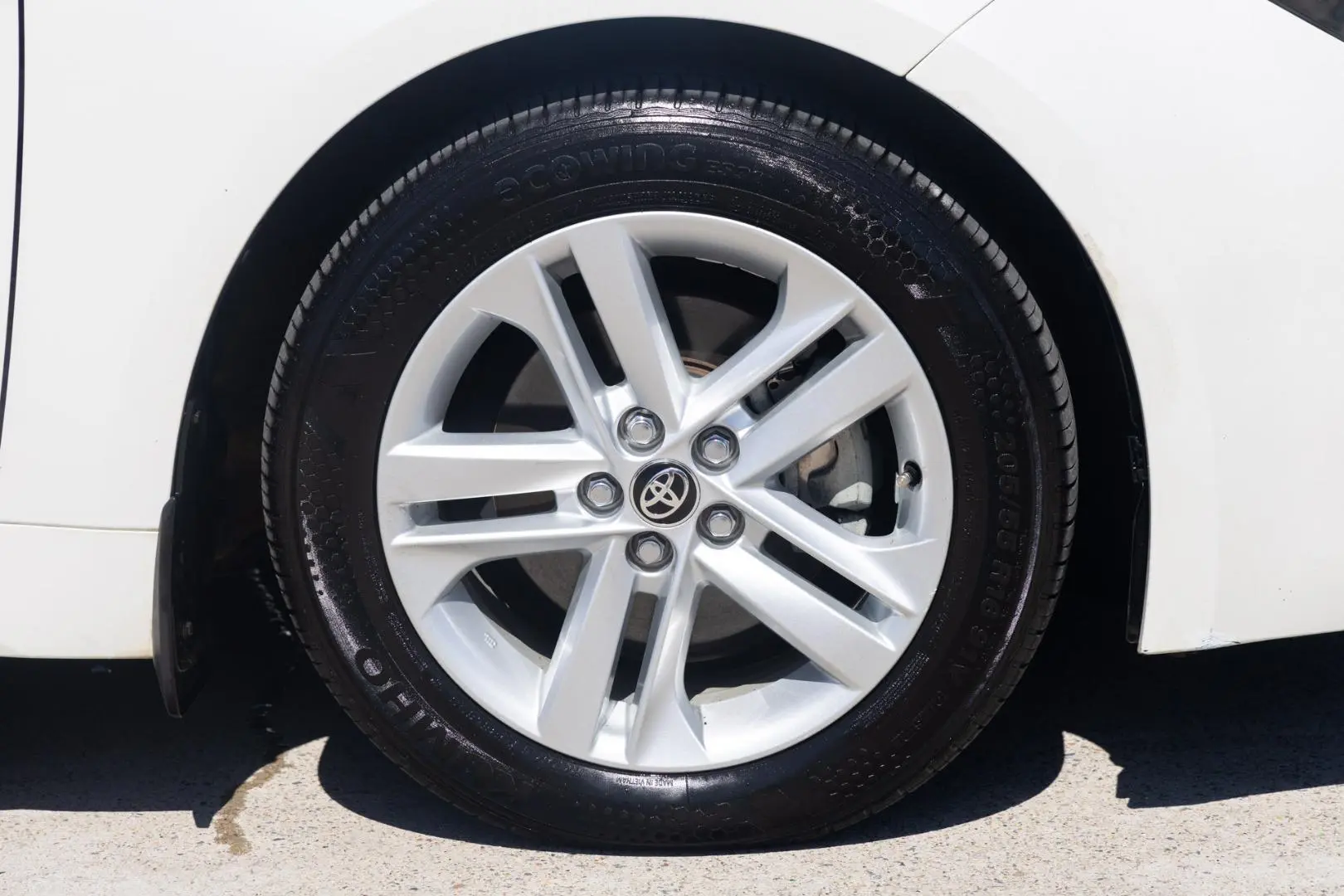 2019 Toyota Corolla Gallery Image 20