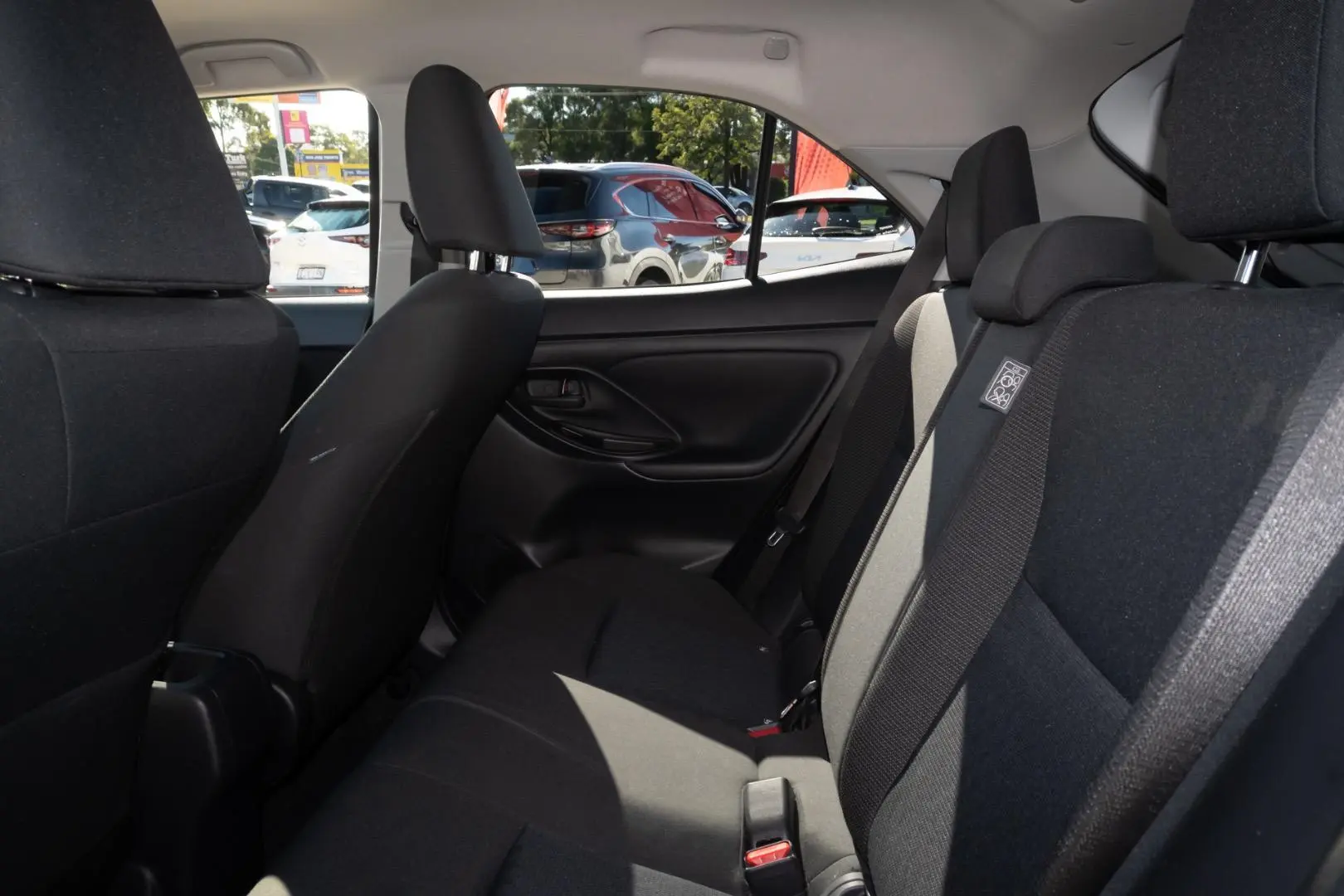 2023 Toyota Yaris Cross Gallery Image 9