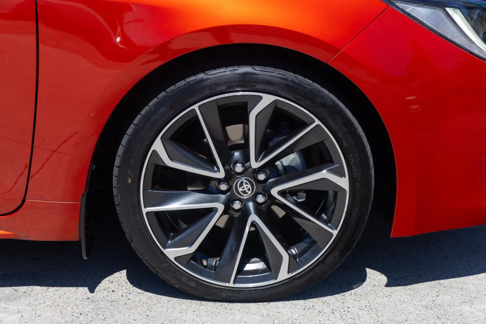 2019 Toyota Corolla Gallery Image 21