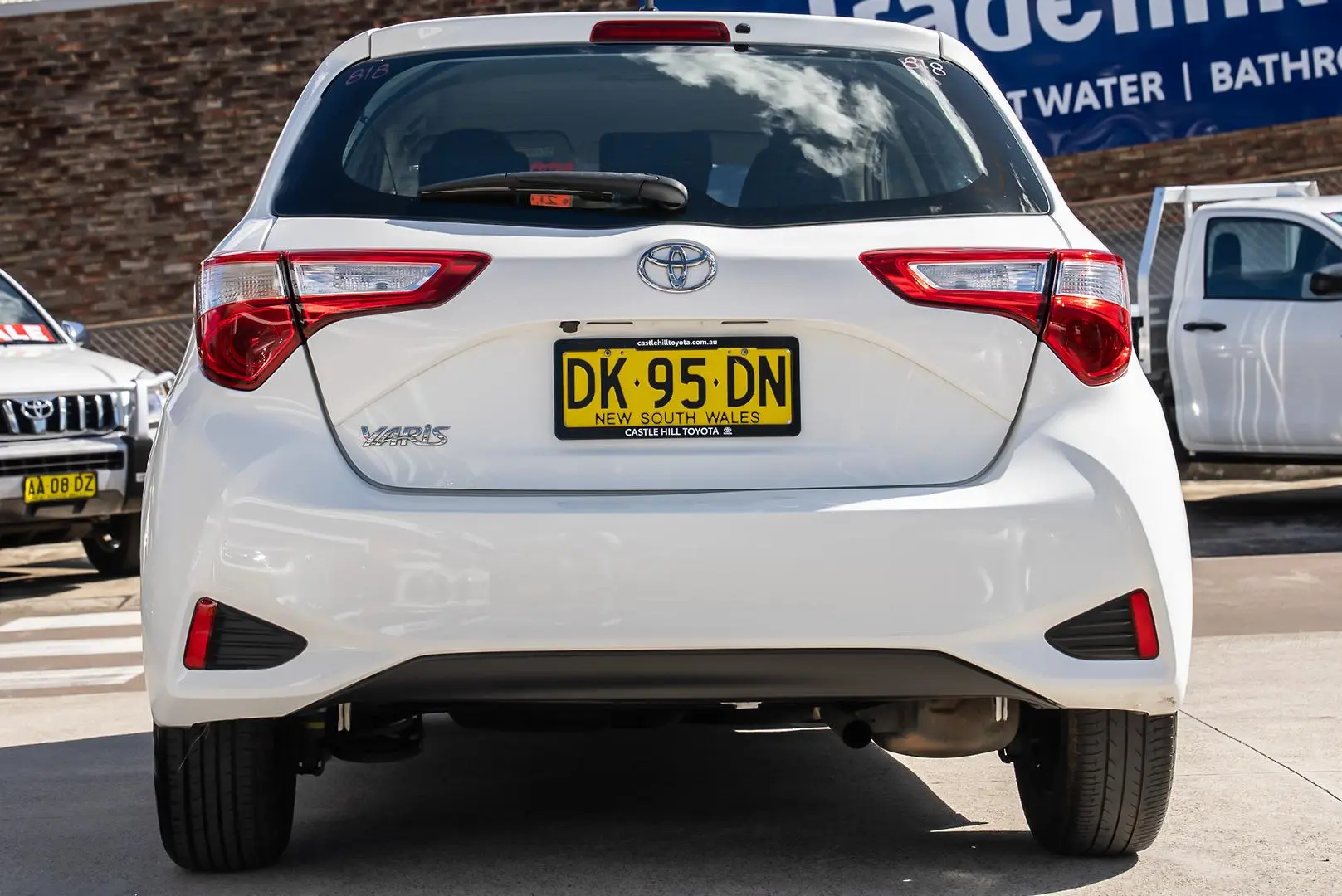 2020 Toyota Yaris Gallery Image 5
