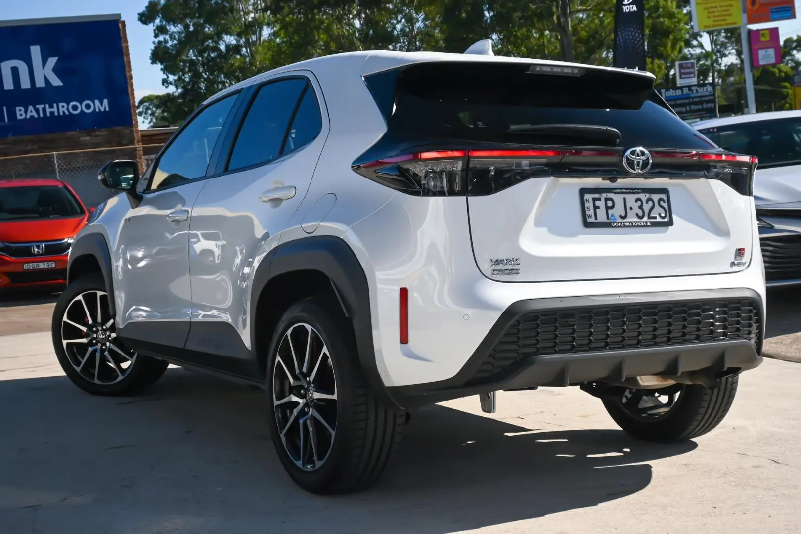 2025 Toyota Yaris Cross Gallery Image 2