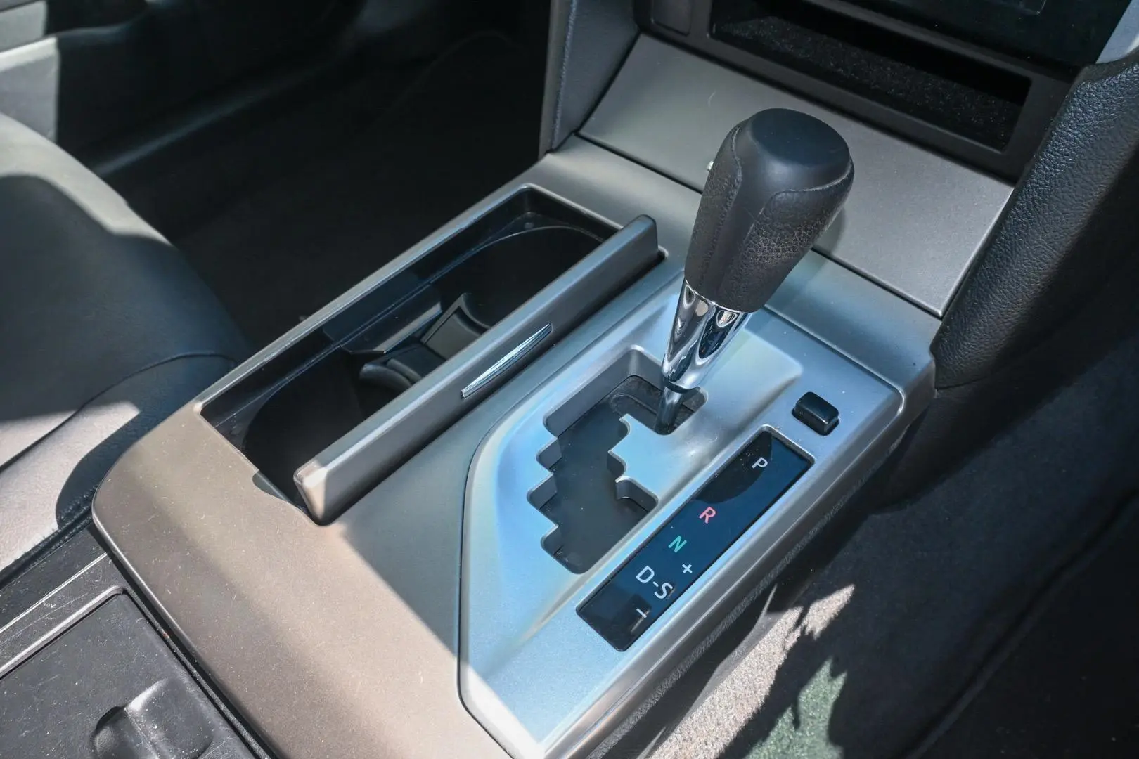2014 Toyota Aurion Gallery Image 14